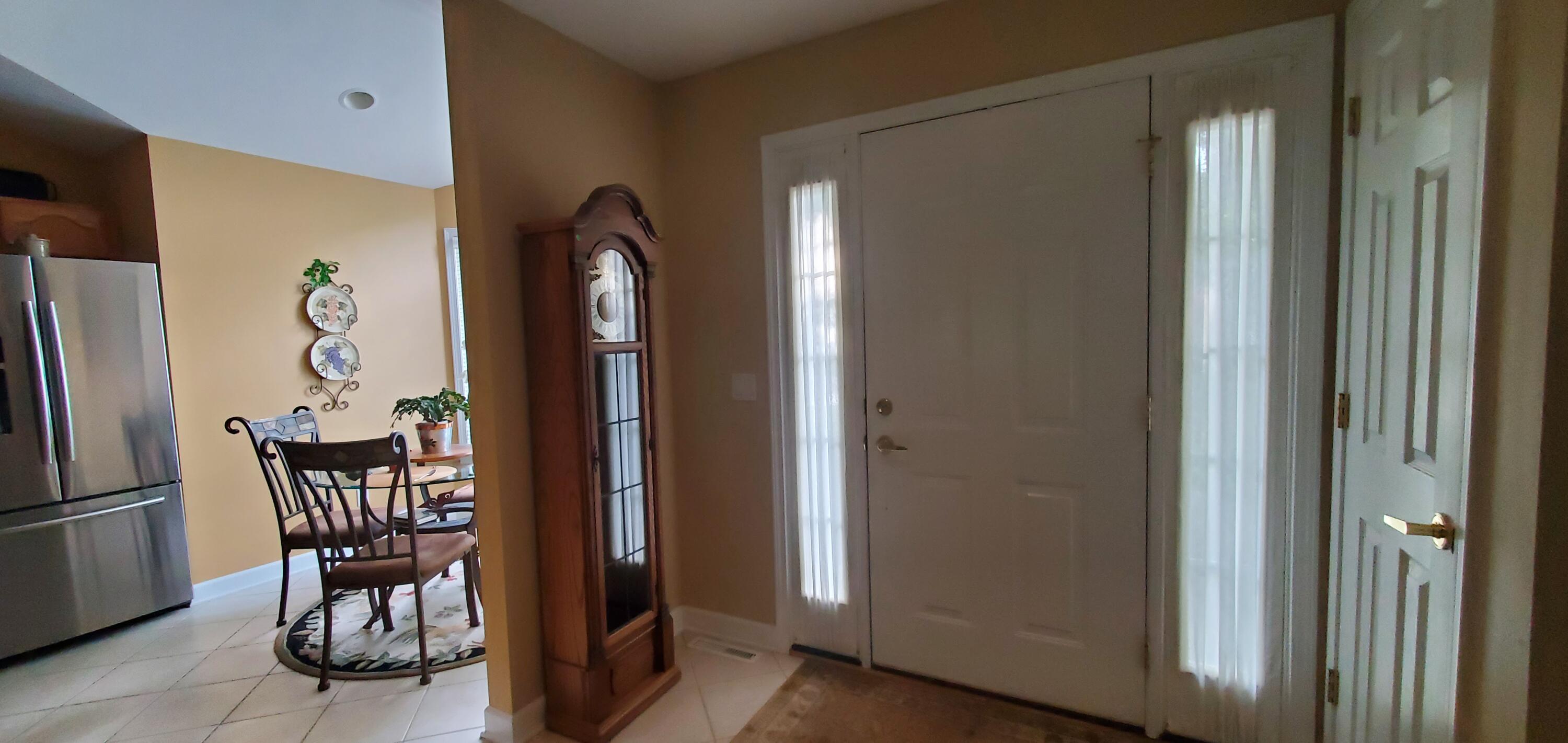 135 Rose Court