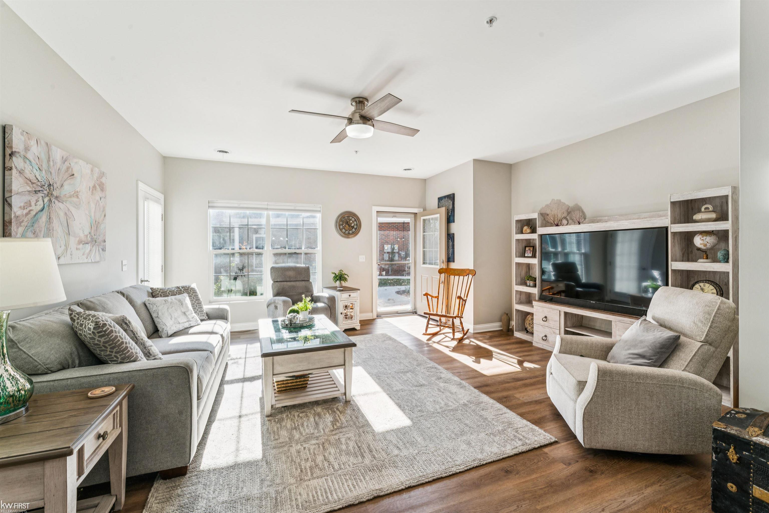 895 Watercress Lane
