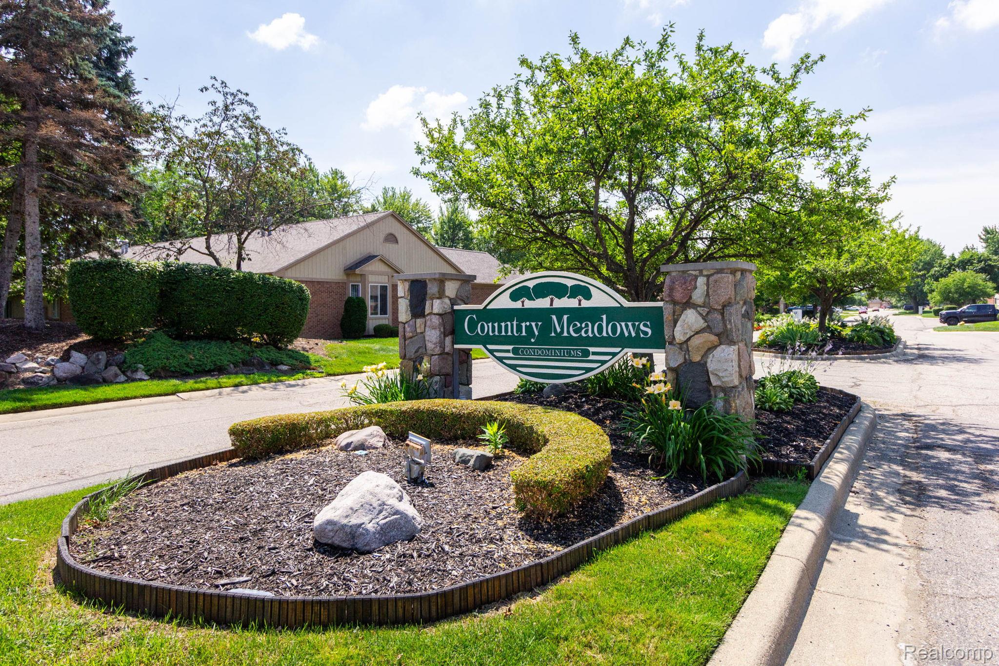 46910 Country Lane 12