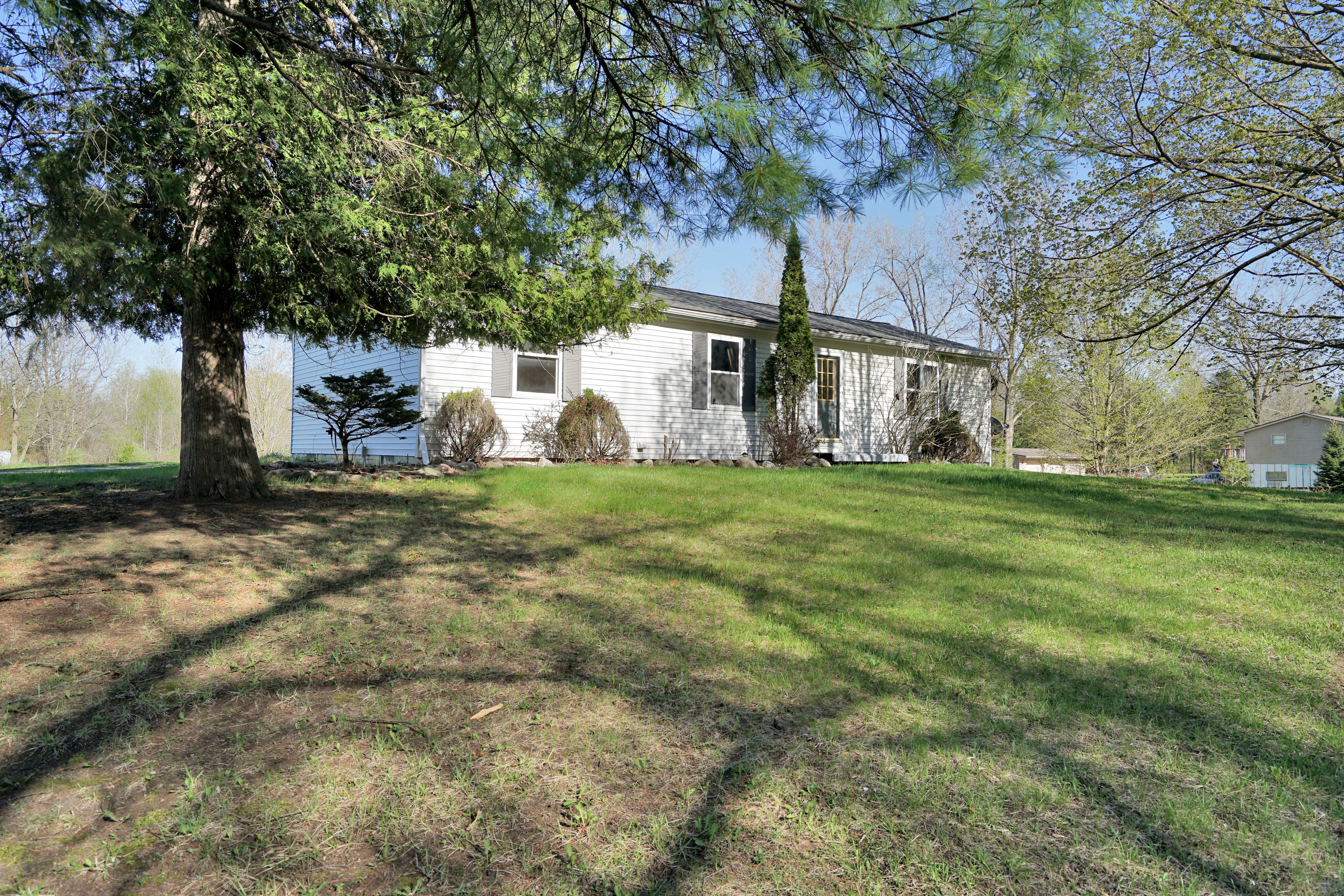 3200 N SUMMERS Road