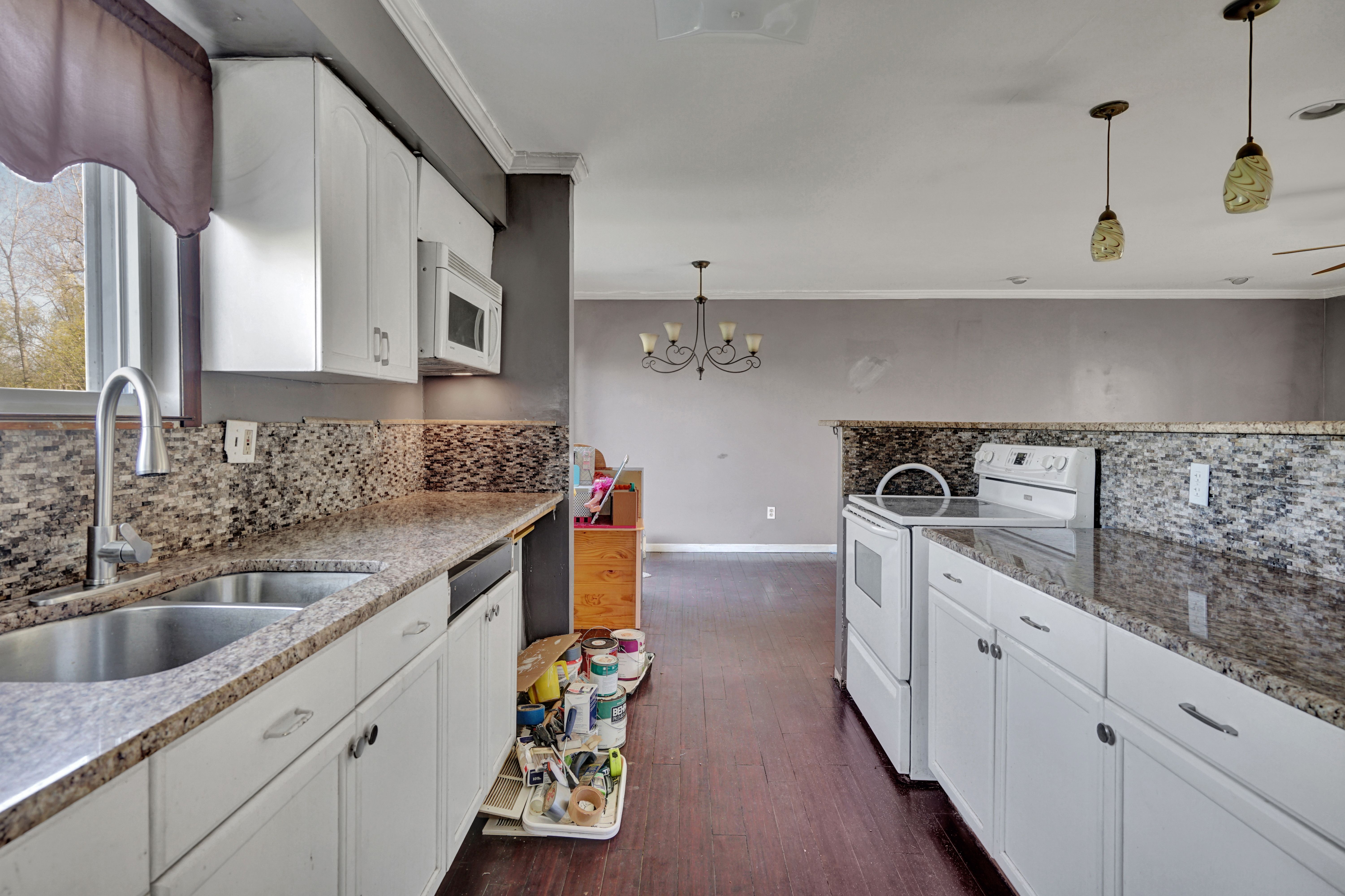 3200 N SUMMERS Road
