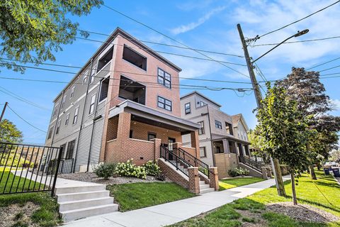 826 Fairview Avenue NE 4 Grand Rapids City MI 49503