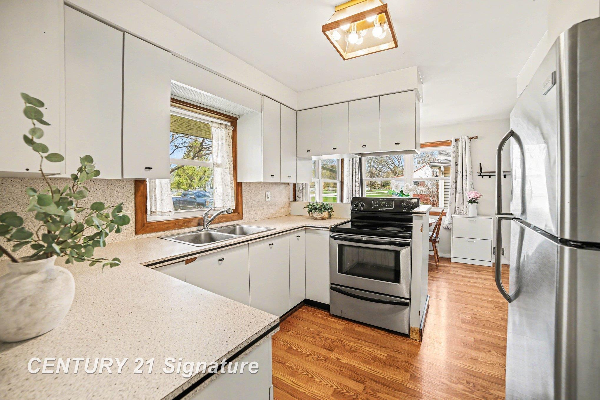 3036 E Miller Road