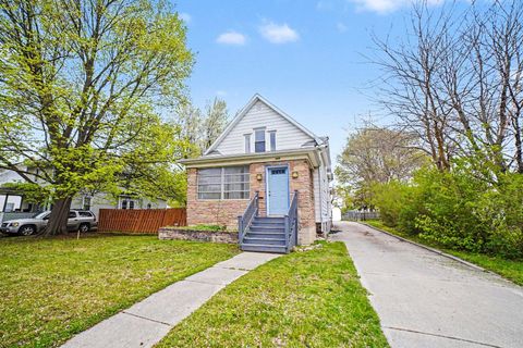 133 Allen Avenue Alma City MI 48801