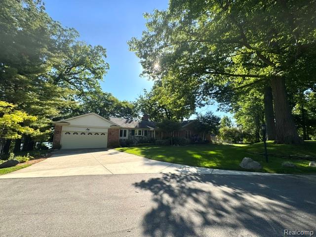 1448 Inwoods Circle