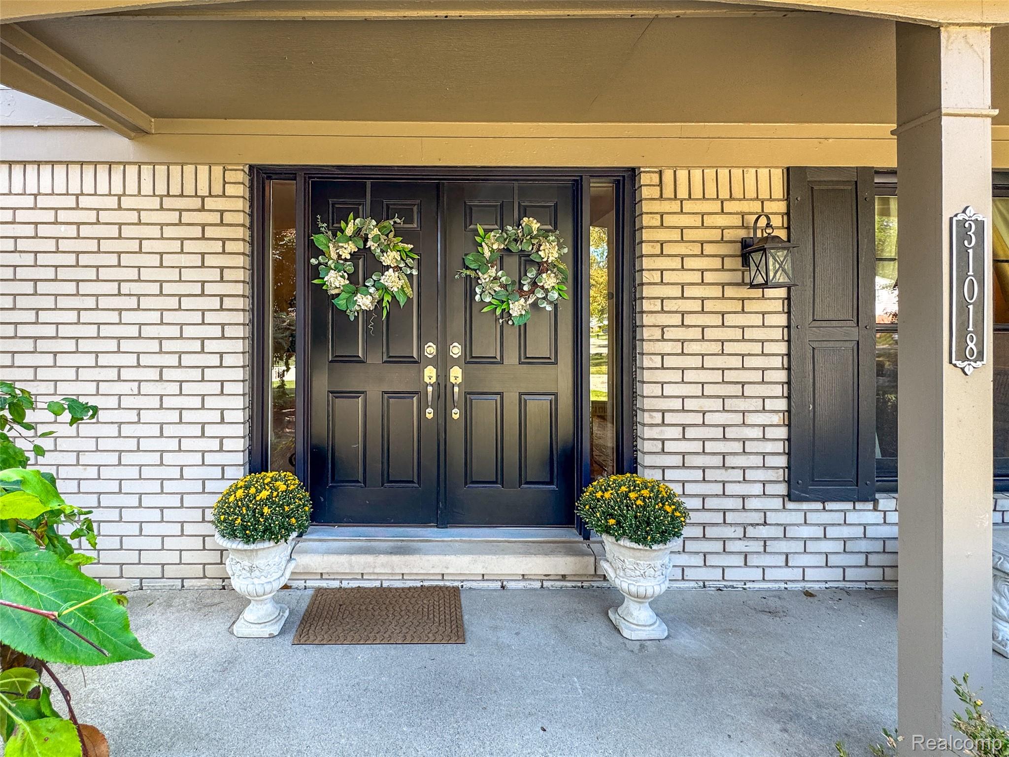31018 Pickwick Lane