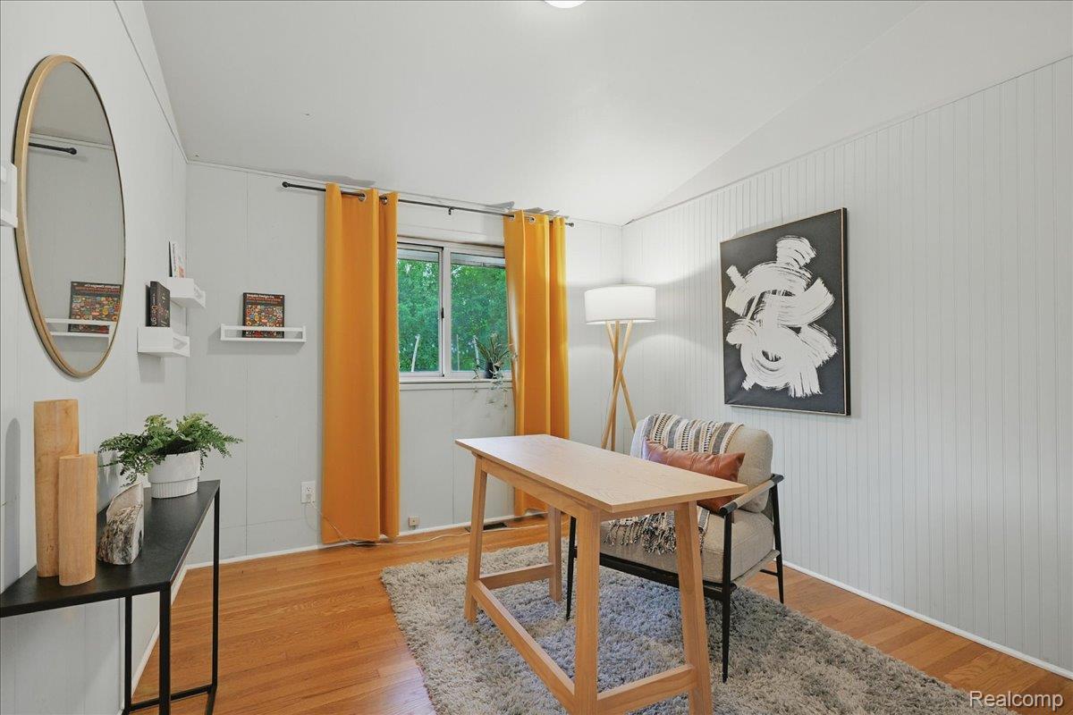 Oak Park City, Michigan 48237, United States, 3 Bedrooms Bedrooms, ,1 BathroomBathrooms,Residential,Pending,151996