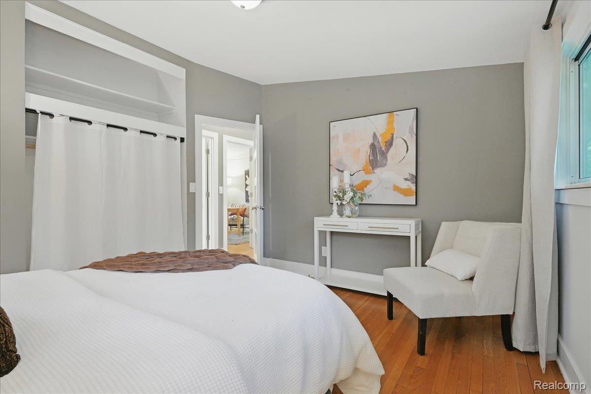 Oak Park City, Michigan 48237, United States, 3 Bedrooms Bedrooms, ,1 BathroomBathrooms,Residential,Pending,151996