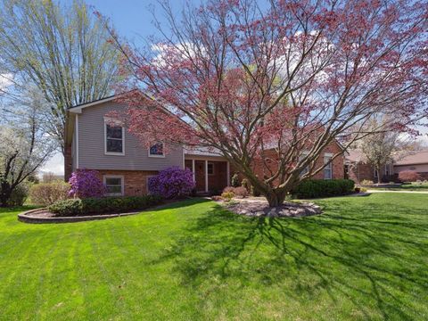 21231 PARKLANE Street Farmington Hills City MI 48335