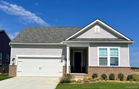 1626 Moss Drive Milford Charter Township MI 48381