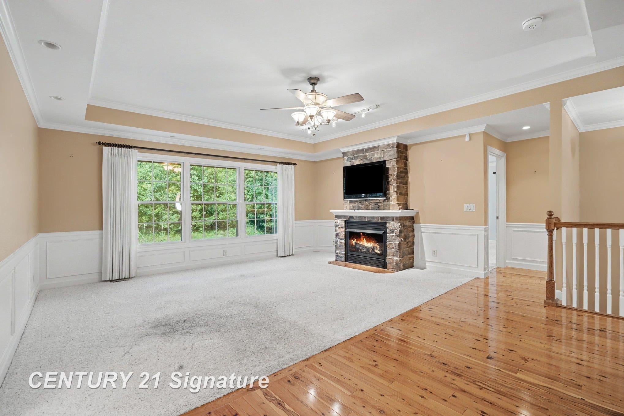 7407 Rock Hollow Ln Lane