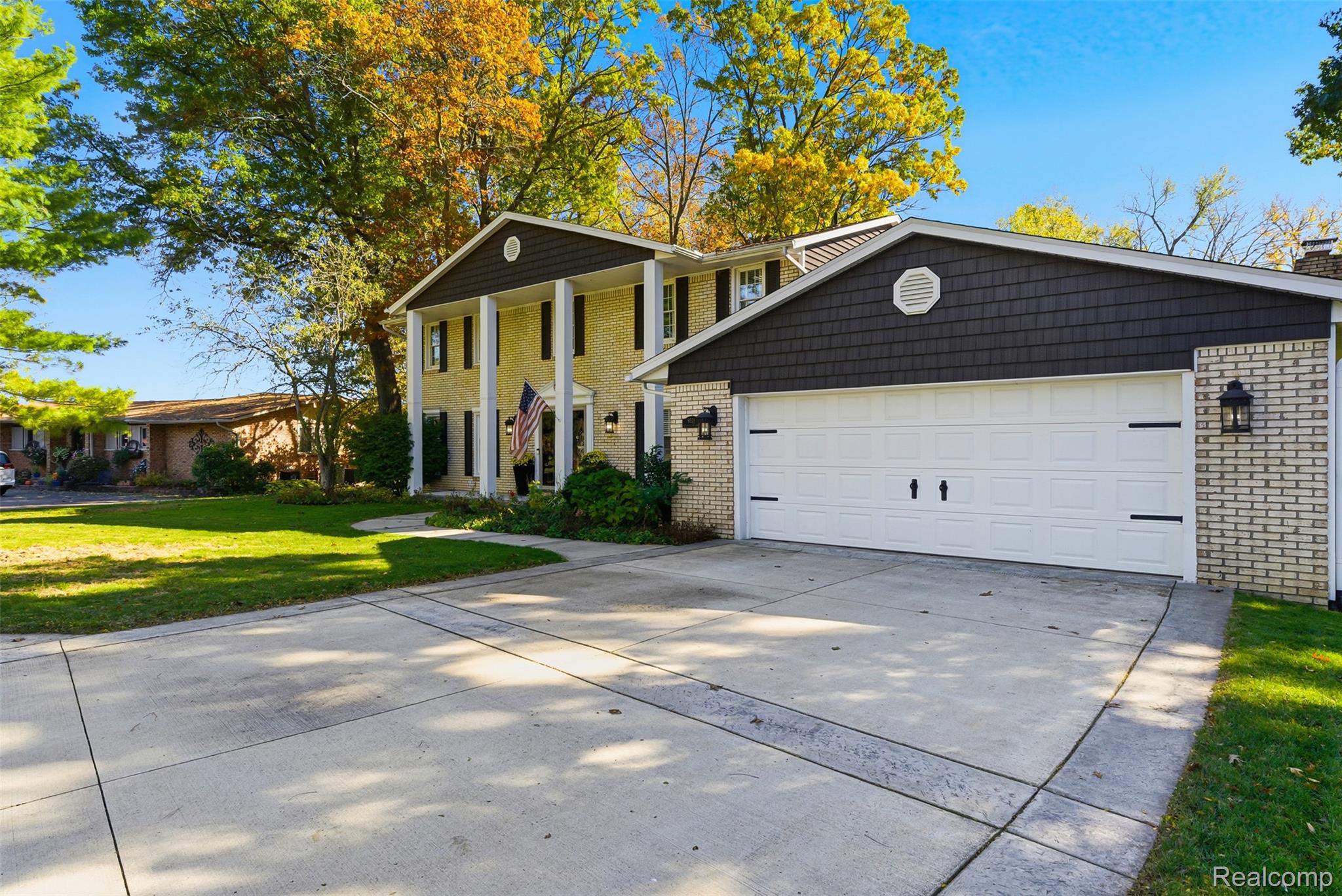 9521 Steephollow Drive