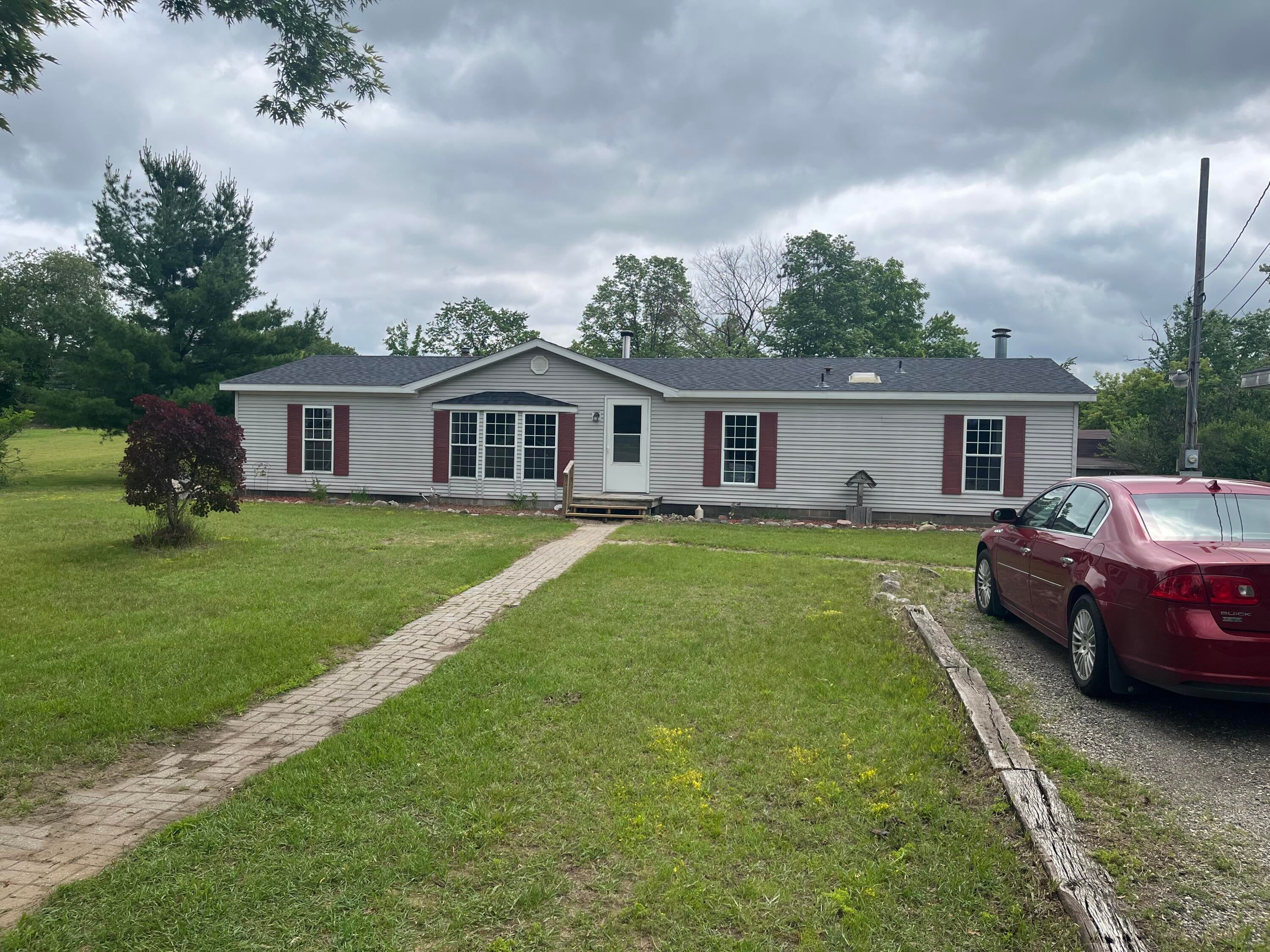1172 N Greenville Road