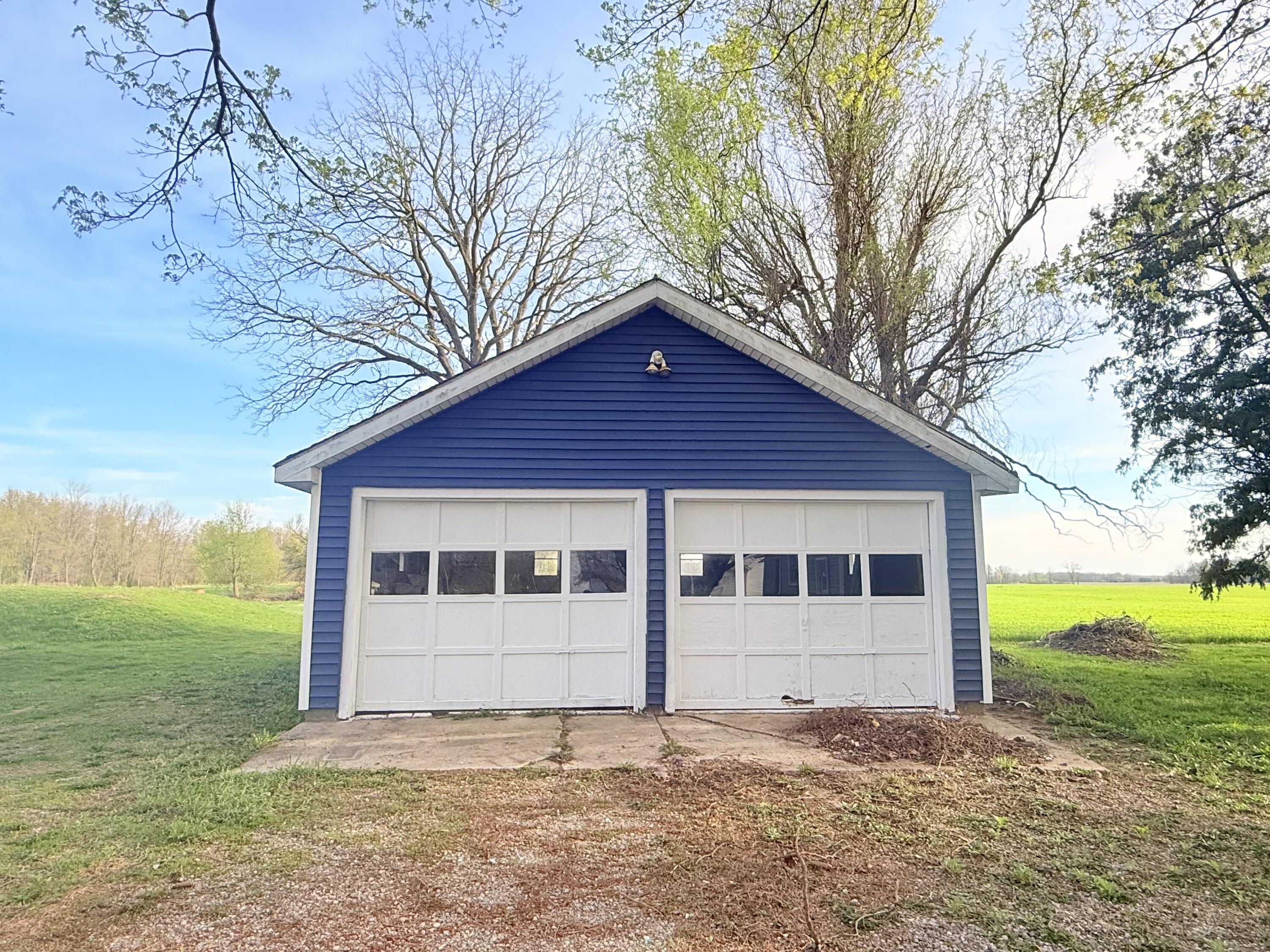 2249 E Montgomery Road