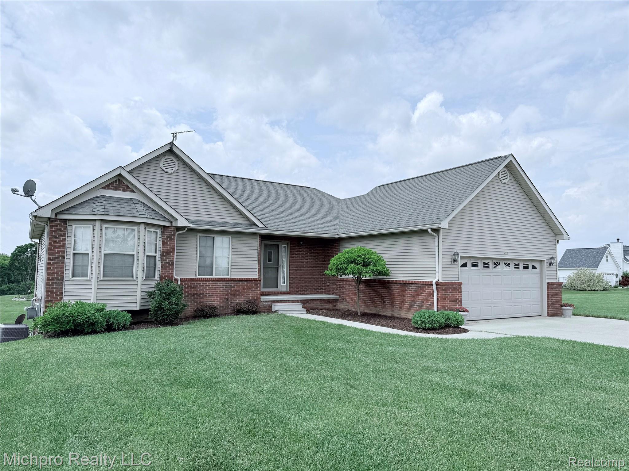 411 ROWLEY Drive