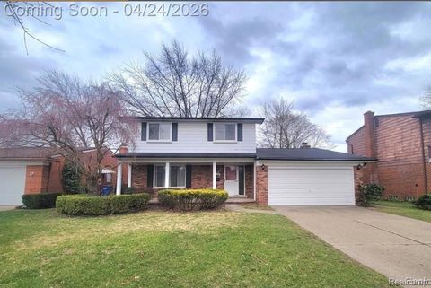 3458 Common Road Warren City MI 48092
