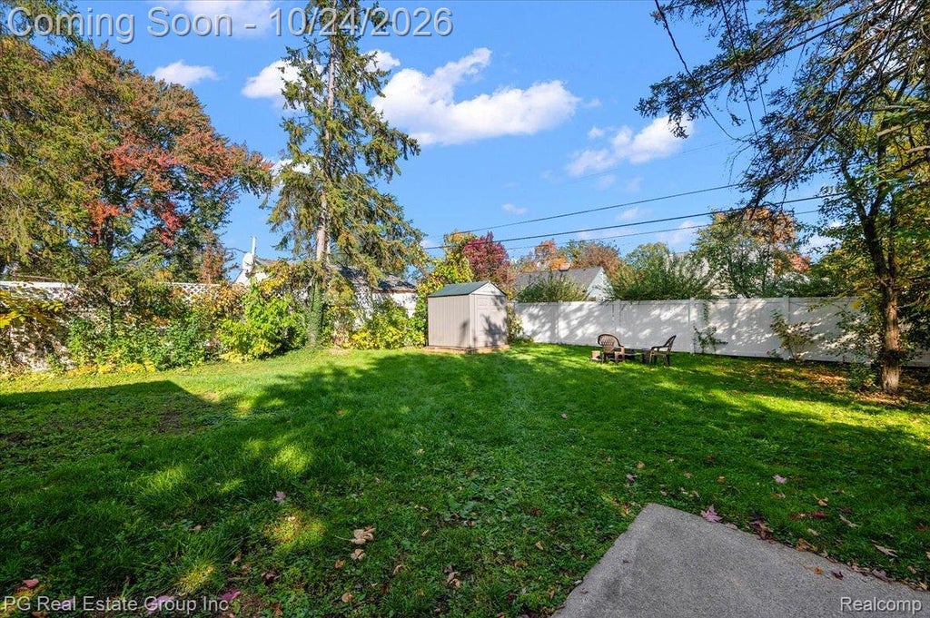 Photo of 2400 Cummings Avenue, Berkley City, MI 48072 (MLS # 20261086021)