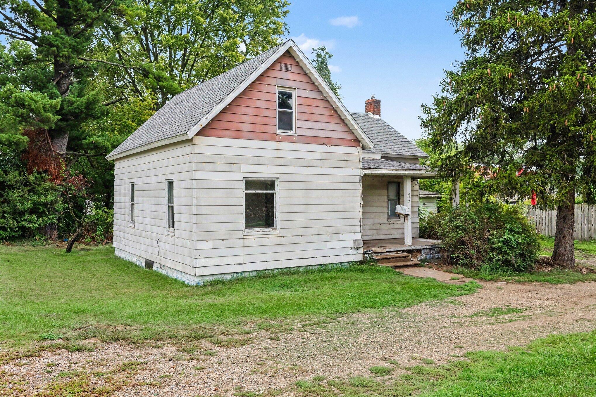422 Western Avenue