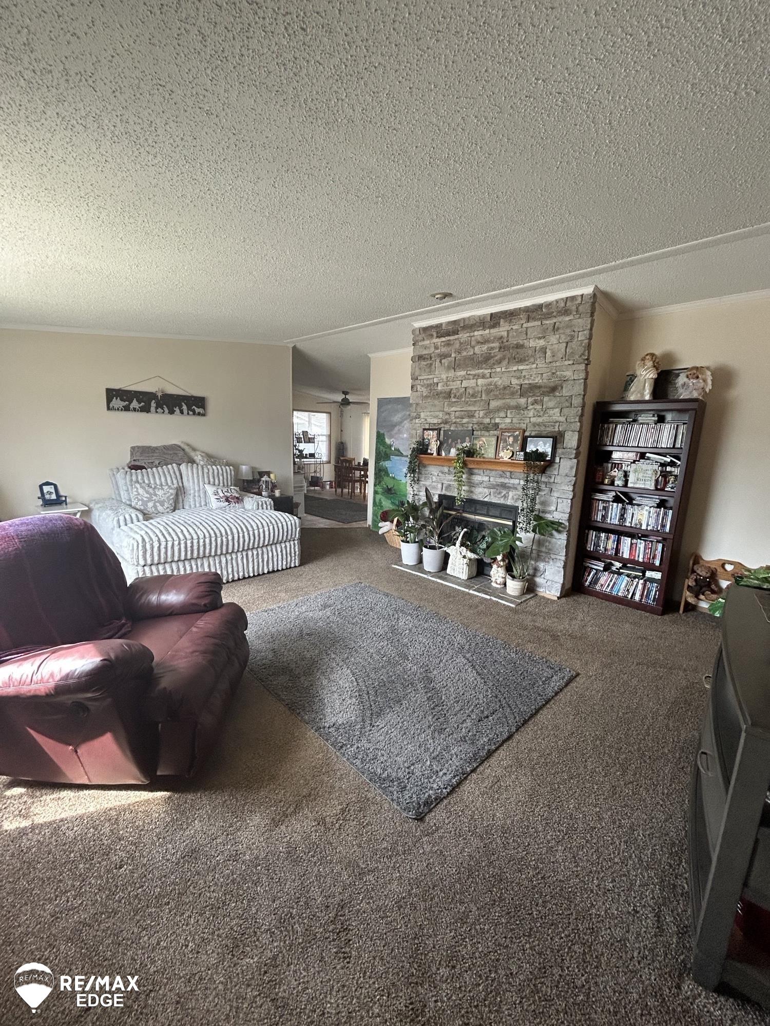 475 White Willow Drive