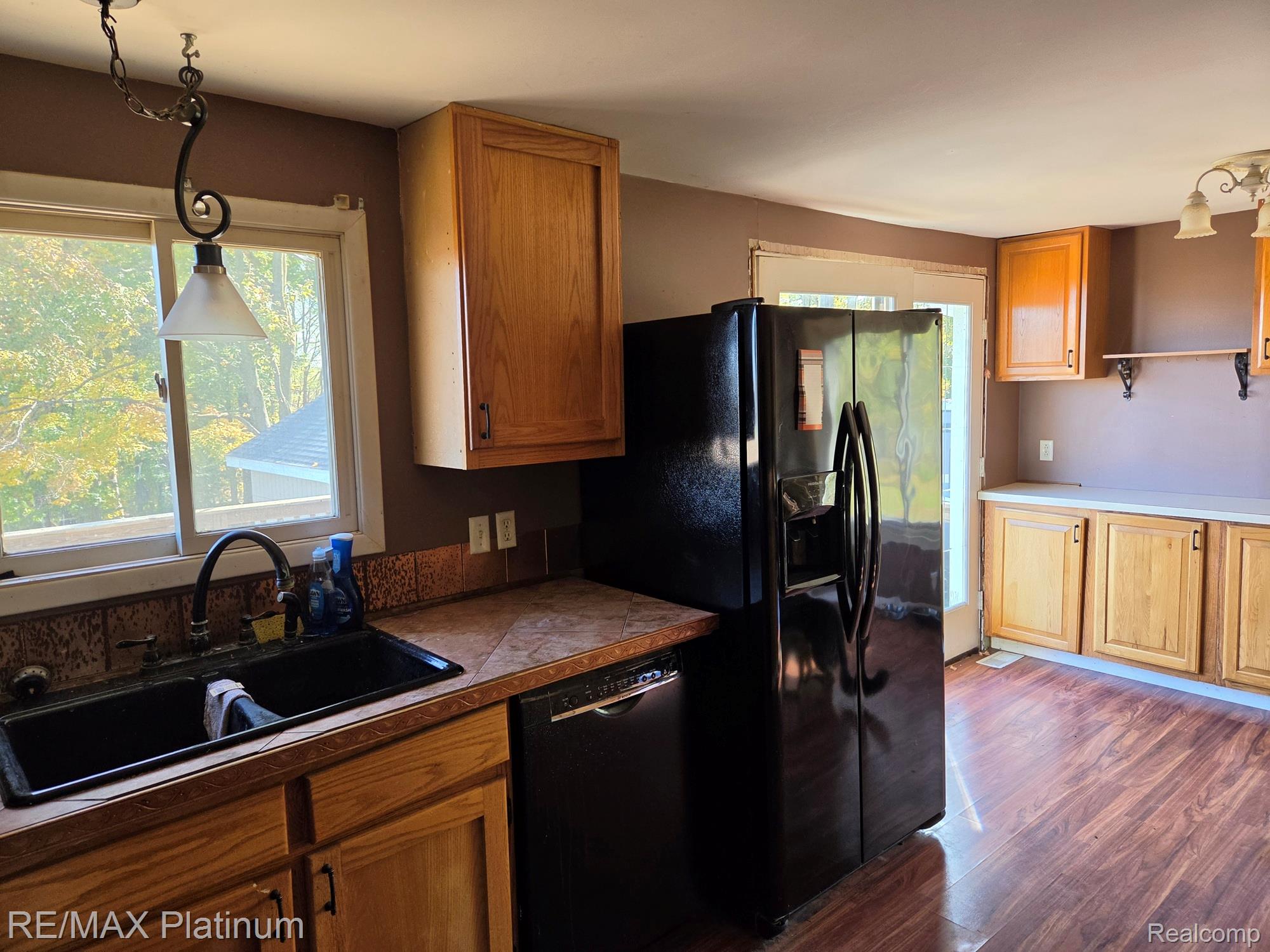 1643 County Farm Road