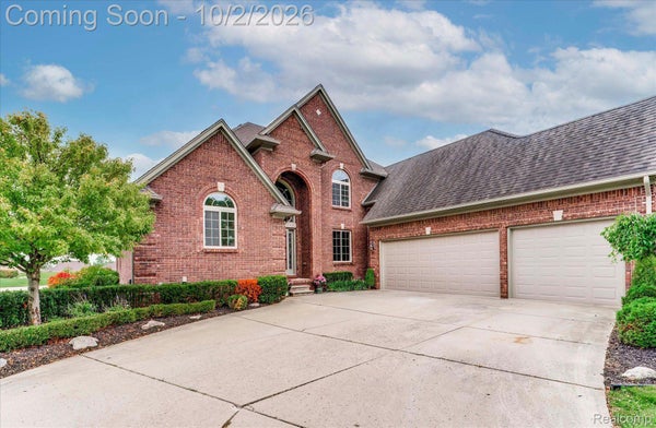 58888 GALLERY CT, WASHINGTON, MI 48094 - Image ffe2f6b4ad51ea6810a0a53765bd49c4/4089830332