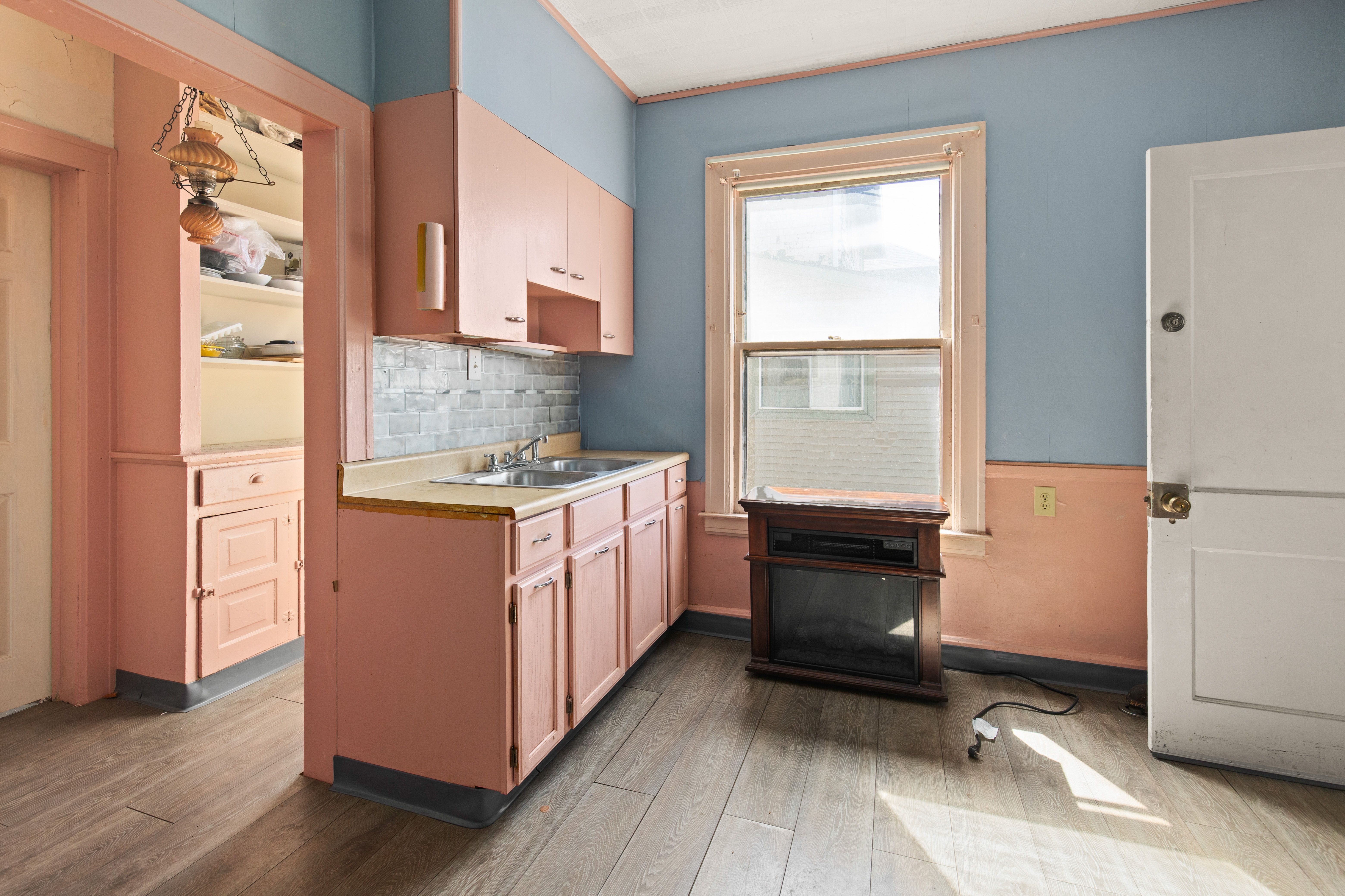 Detroit City Wayne, Michigan 48208, United States, 7 Bedrooms Bedrooms, ,4 BathroomsBathrooms,Residential,Active,106634