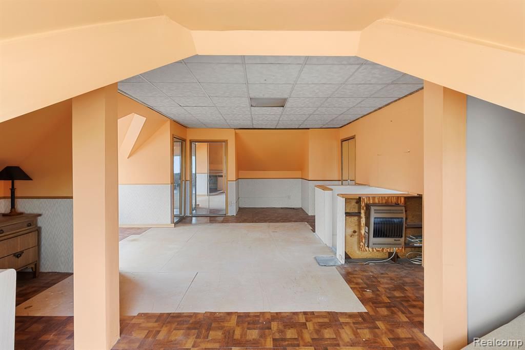 Detroit City Wayne, Michigan 48208, United States, 7 Bedrooms Bedrooms, ,4 BathroomsBathrooms,Residential,Active,106634
