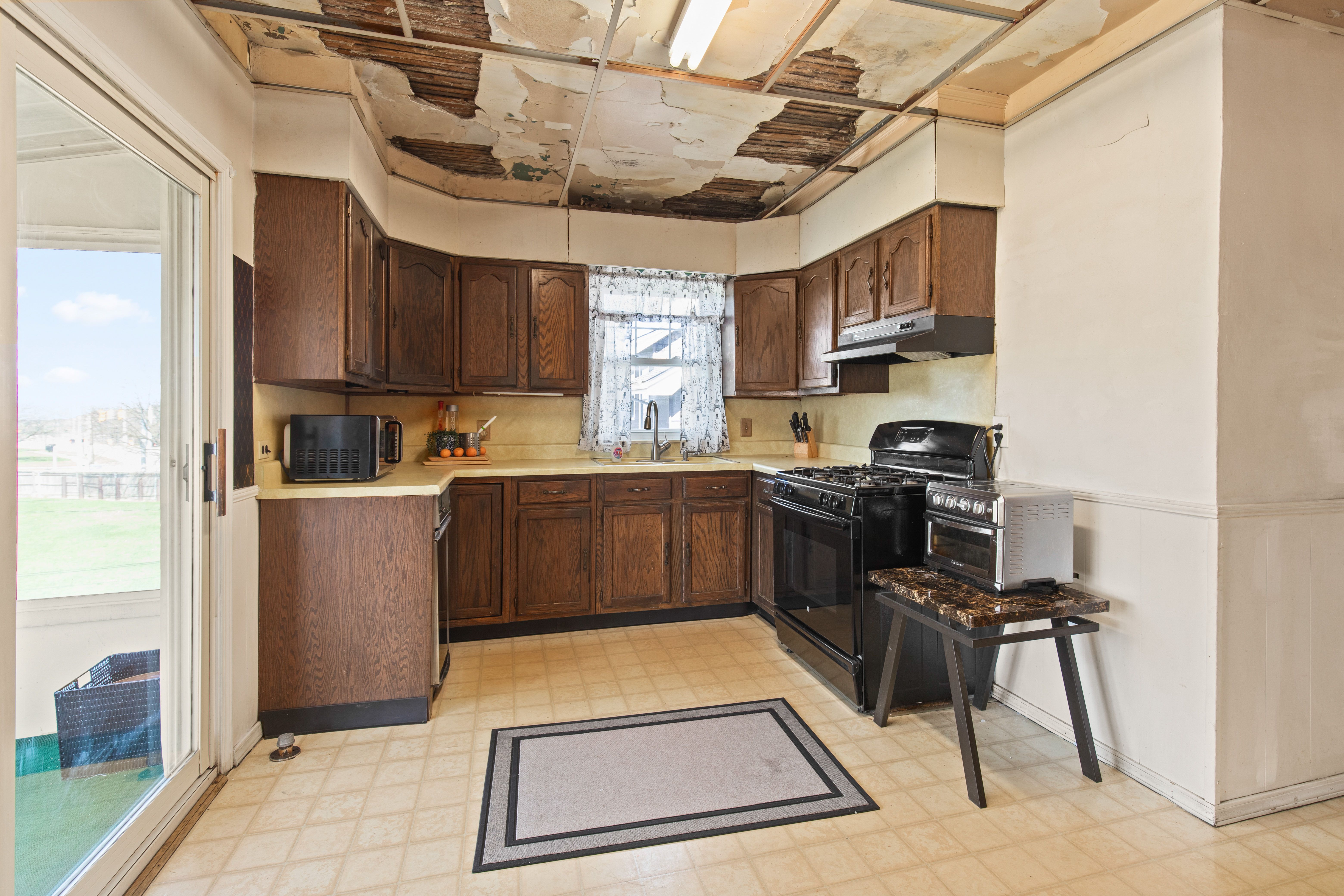 Detroit City Wayne, Michigan 48208, United States, 7 Bedrooms Bedrooms, ,4 BathroomsBathrooms,Residential,Active,106634