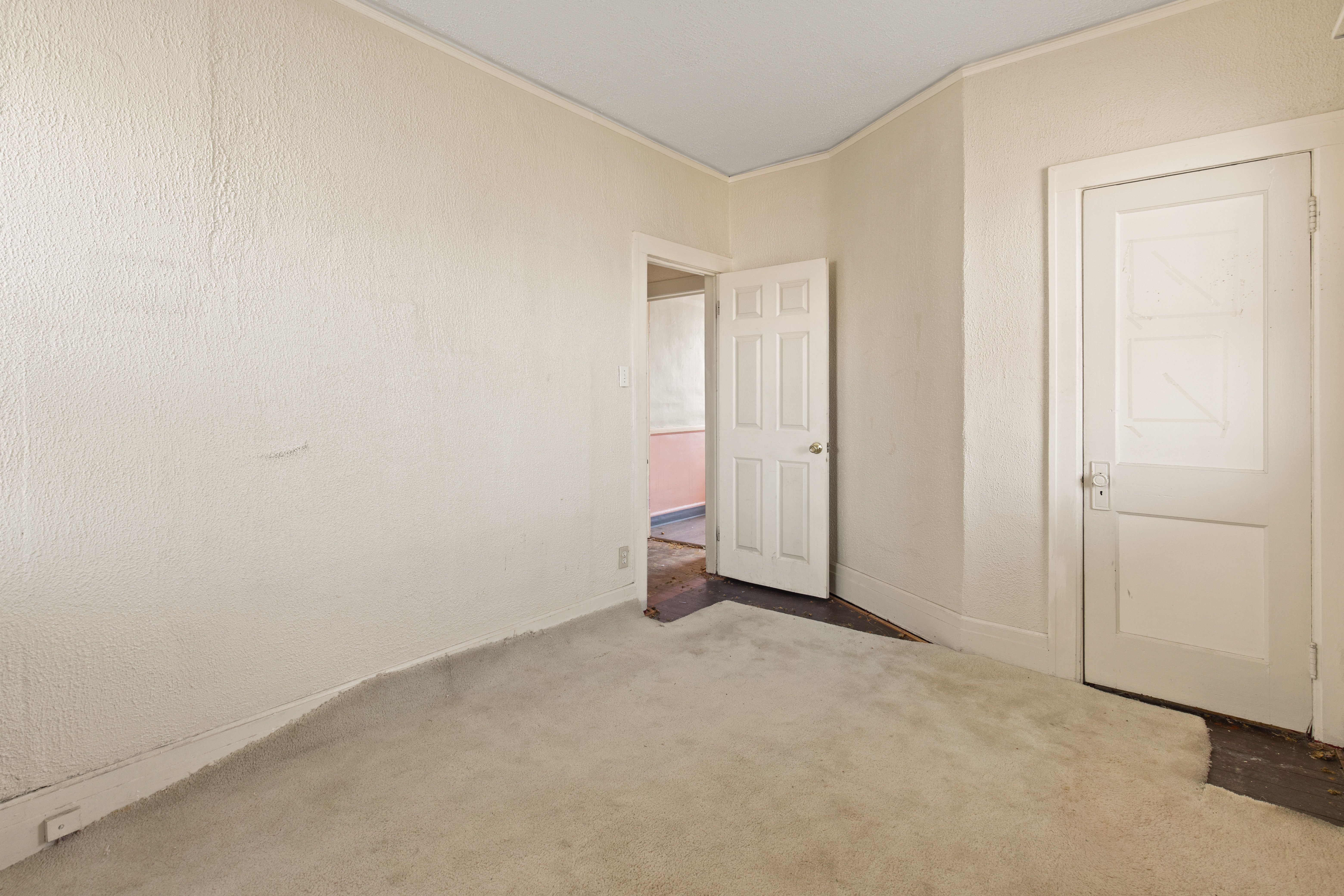 Detroit City Wayne, Michigan 48208, United States, 7 Bedrooms Bedrooms, ,4 BathroomsBathrooms,Residential,Active,106634