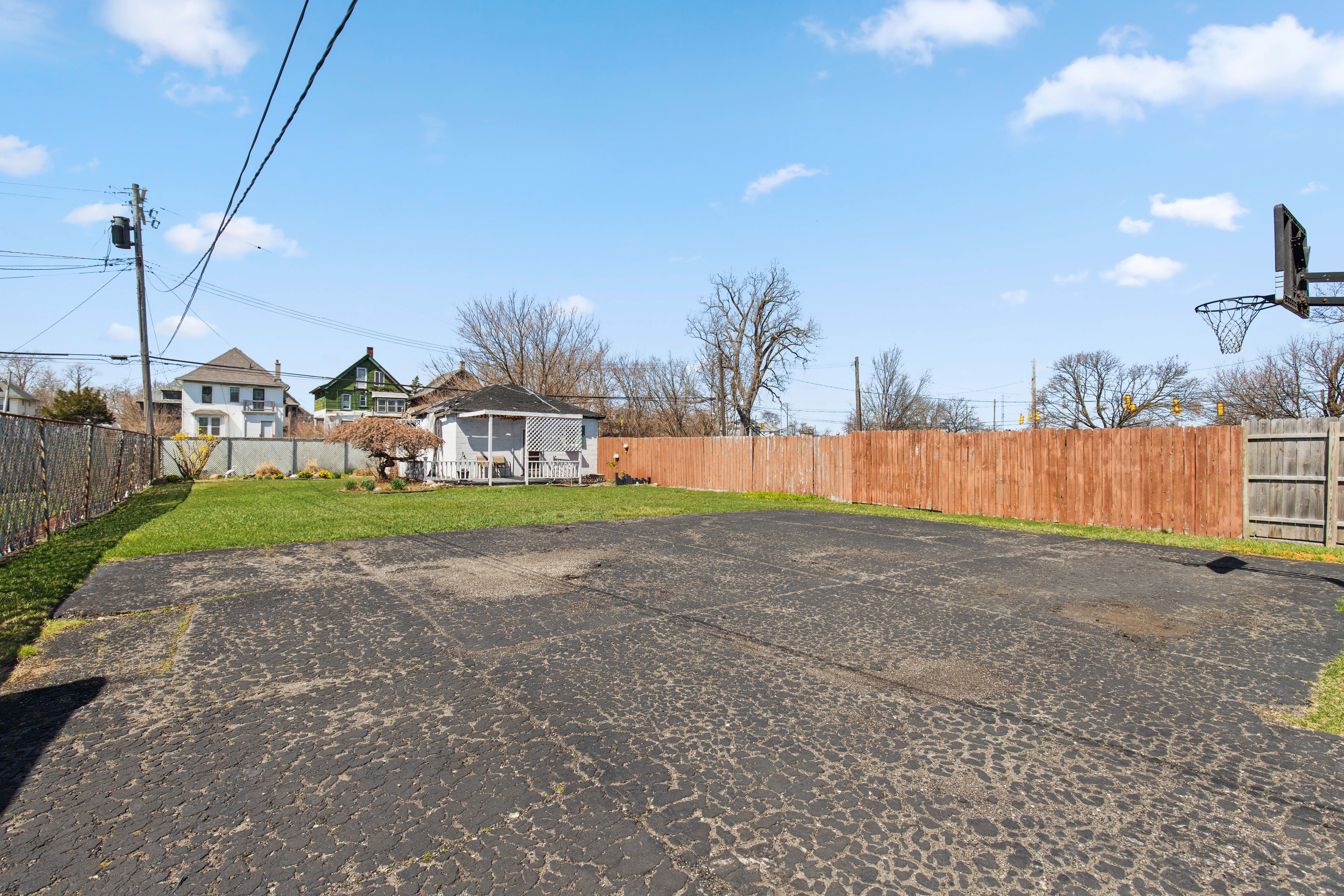 Detroit City Wayne, Michigan 48208, United States, 7 Bedrooms Bedrooms, ,4 BathroomsBathrooms,Residential,Active,106634