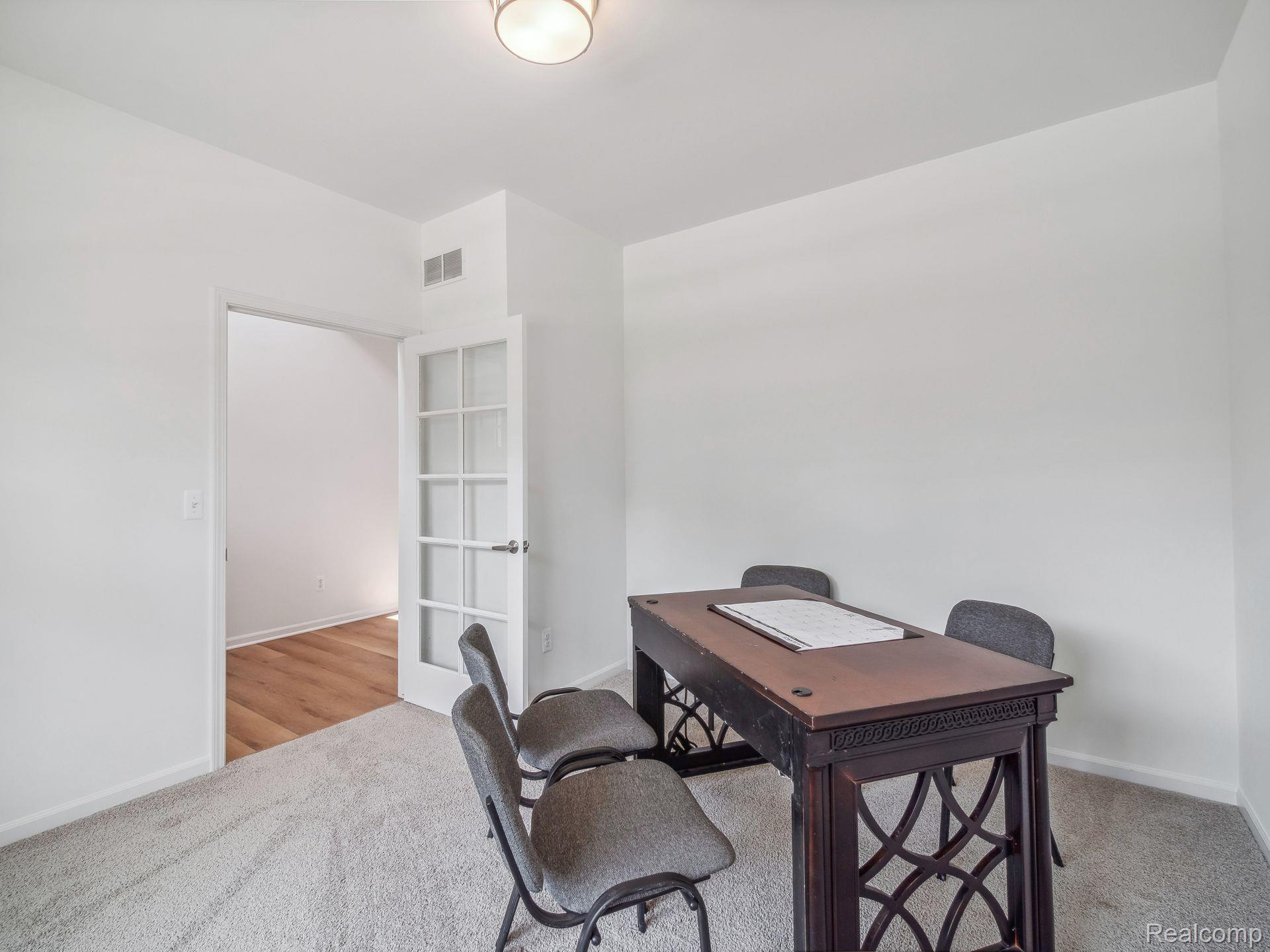 46840 TIMBERLAND Street