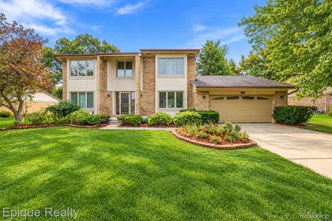 Photo for 33033 Walnut Lane