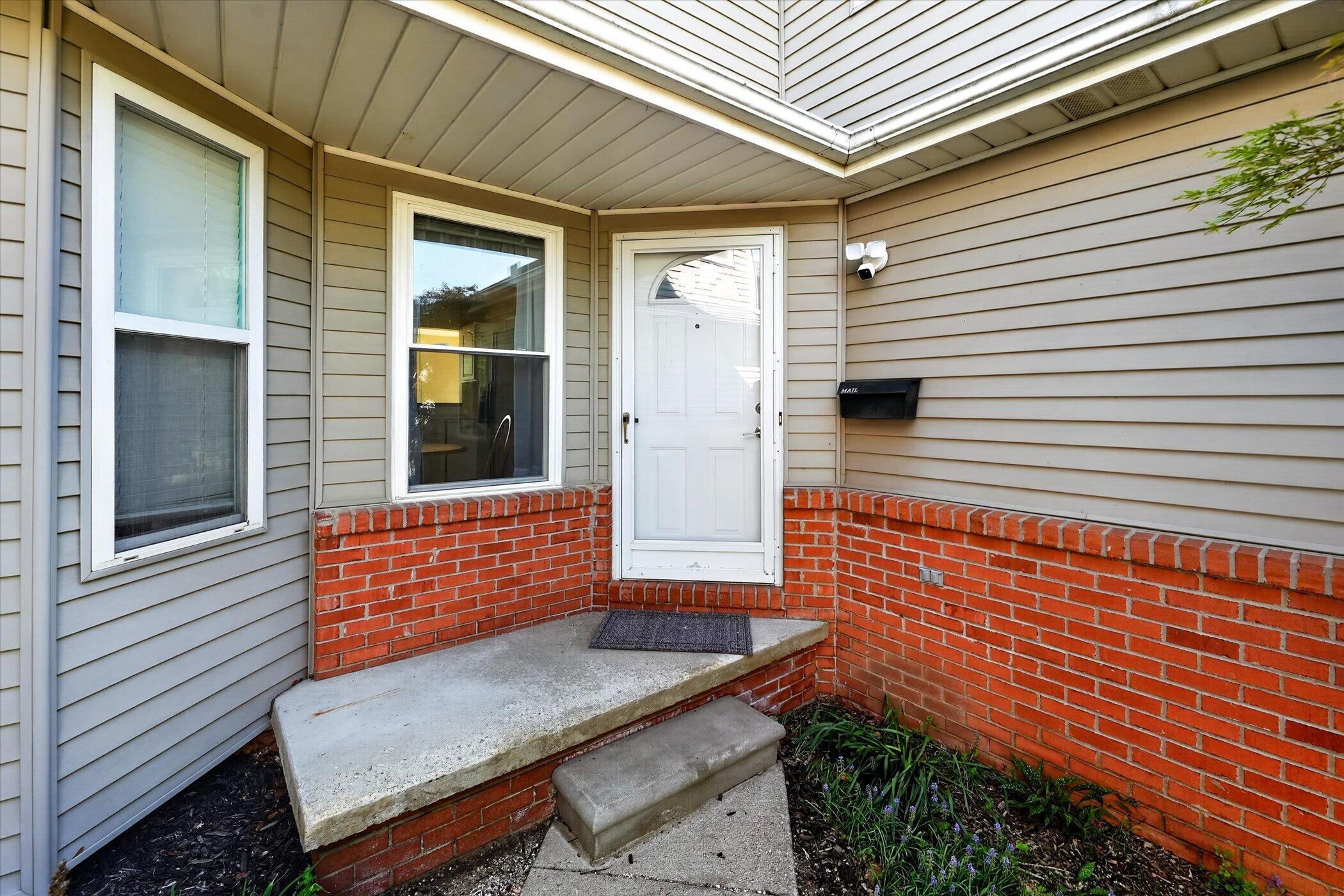 1434 Steeplechase Court 60