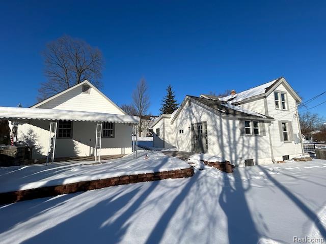 147 N Broadway Street