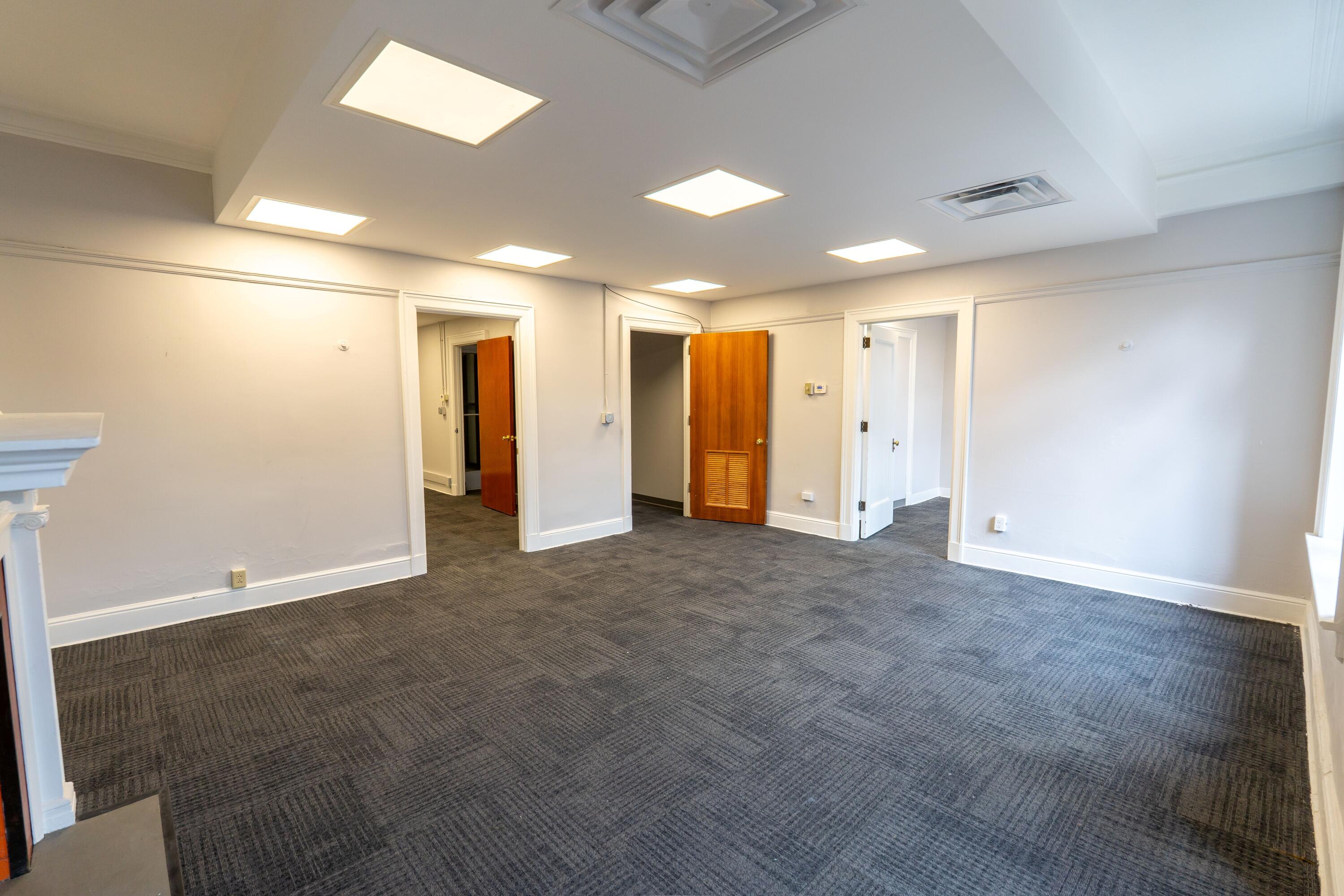 Troy, New York 12180, United States, ,Residential,Active,255038