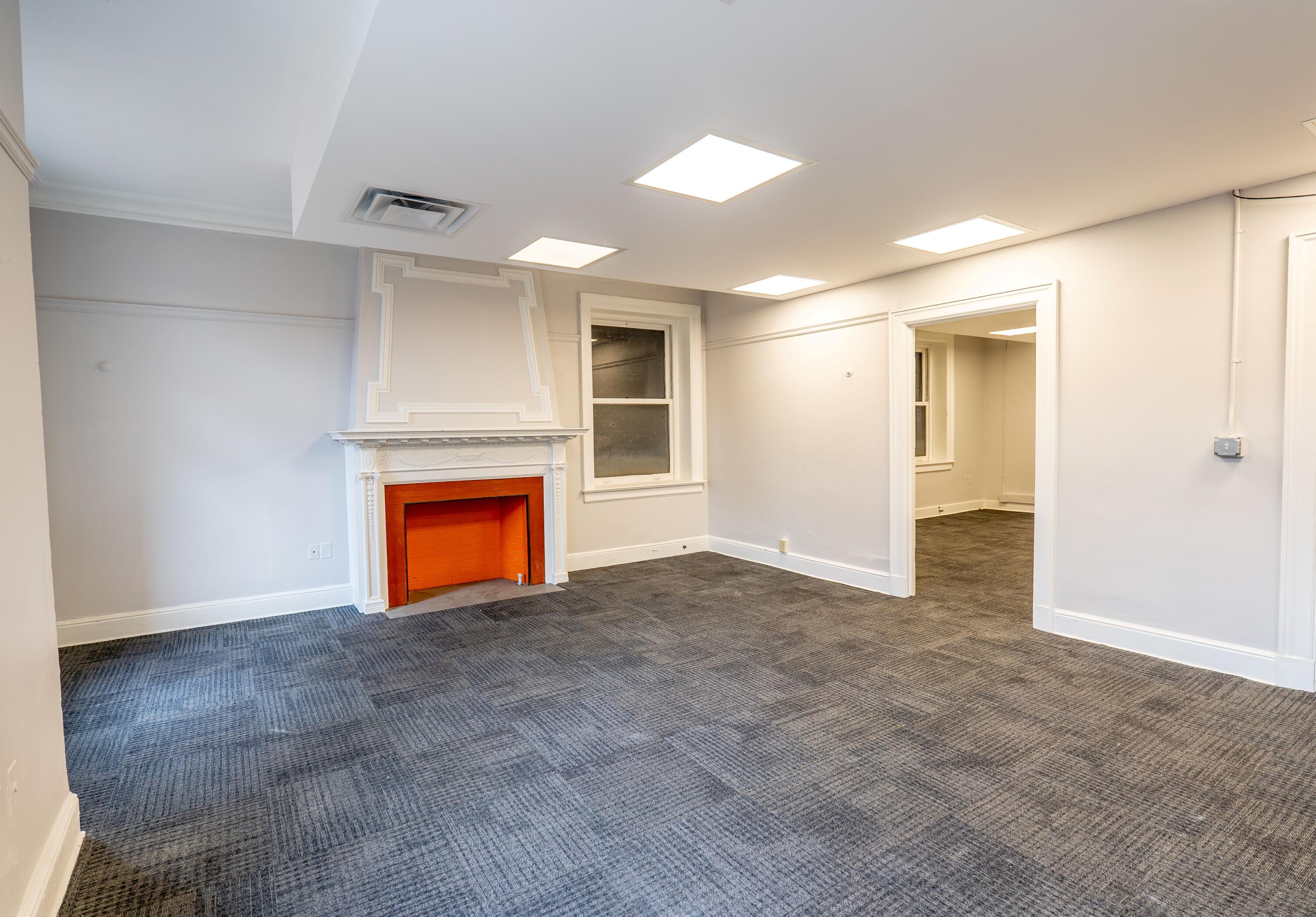 Troy, New York 12180, United States, ,Residential,Active,255038