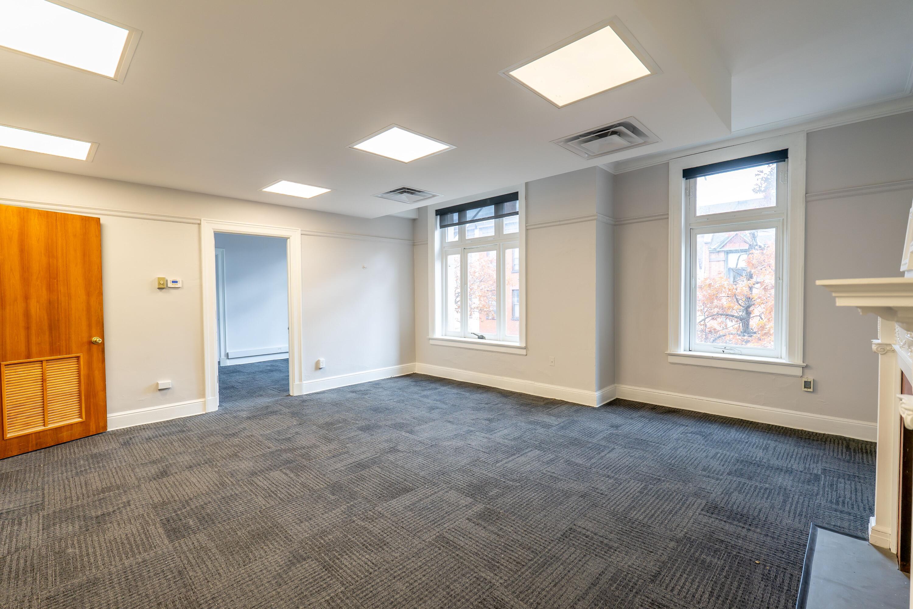 Troy, New York 12180, United States, ,Residential,Active,255038