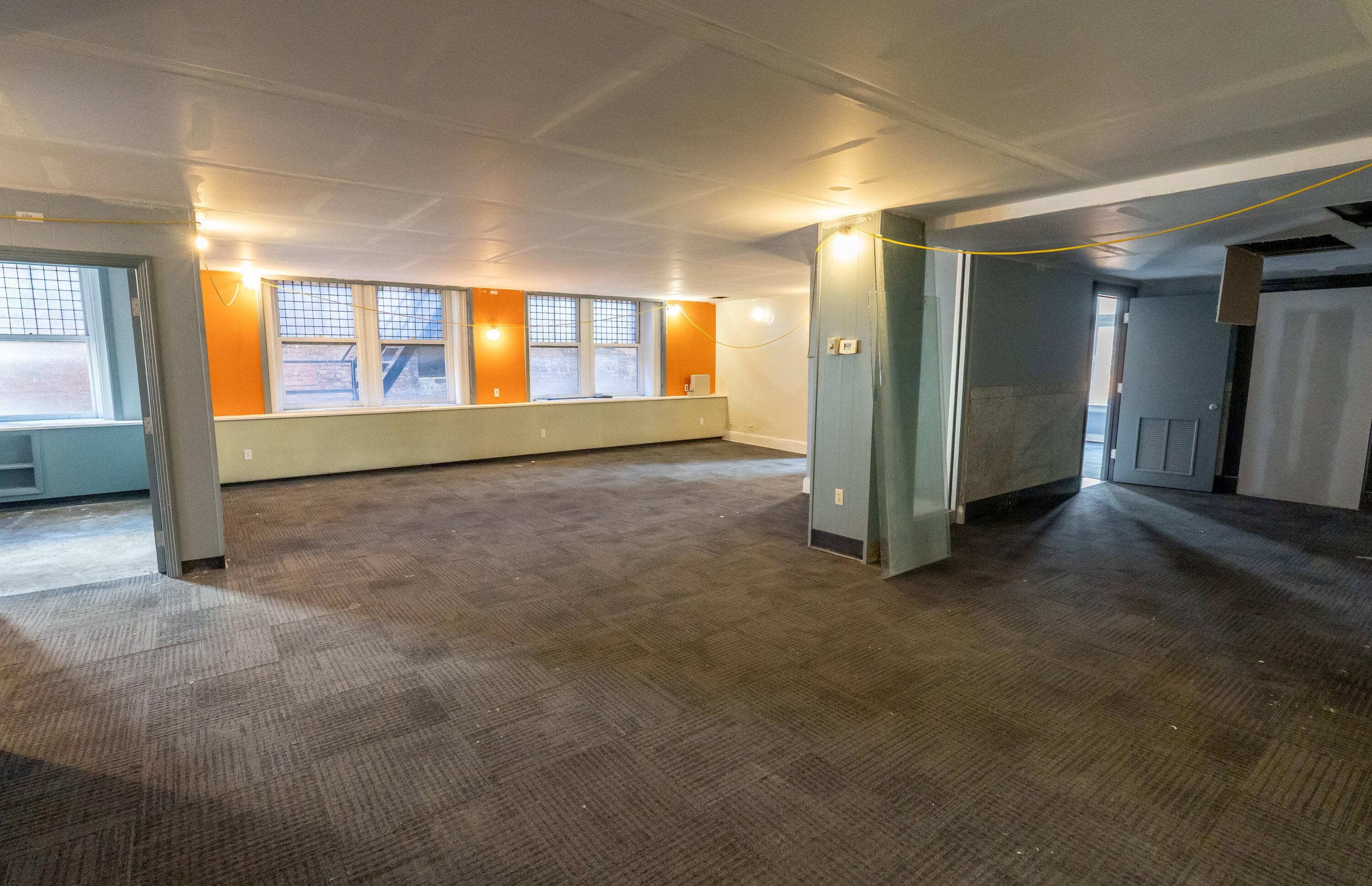 Troy, New York 12180, United States, ,Residential,Active,255038