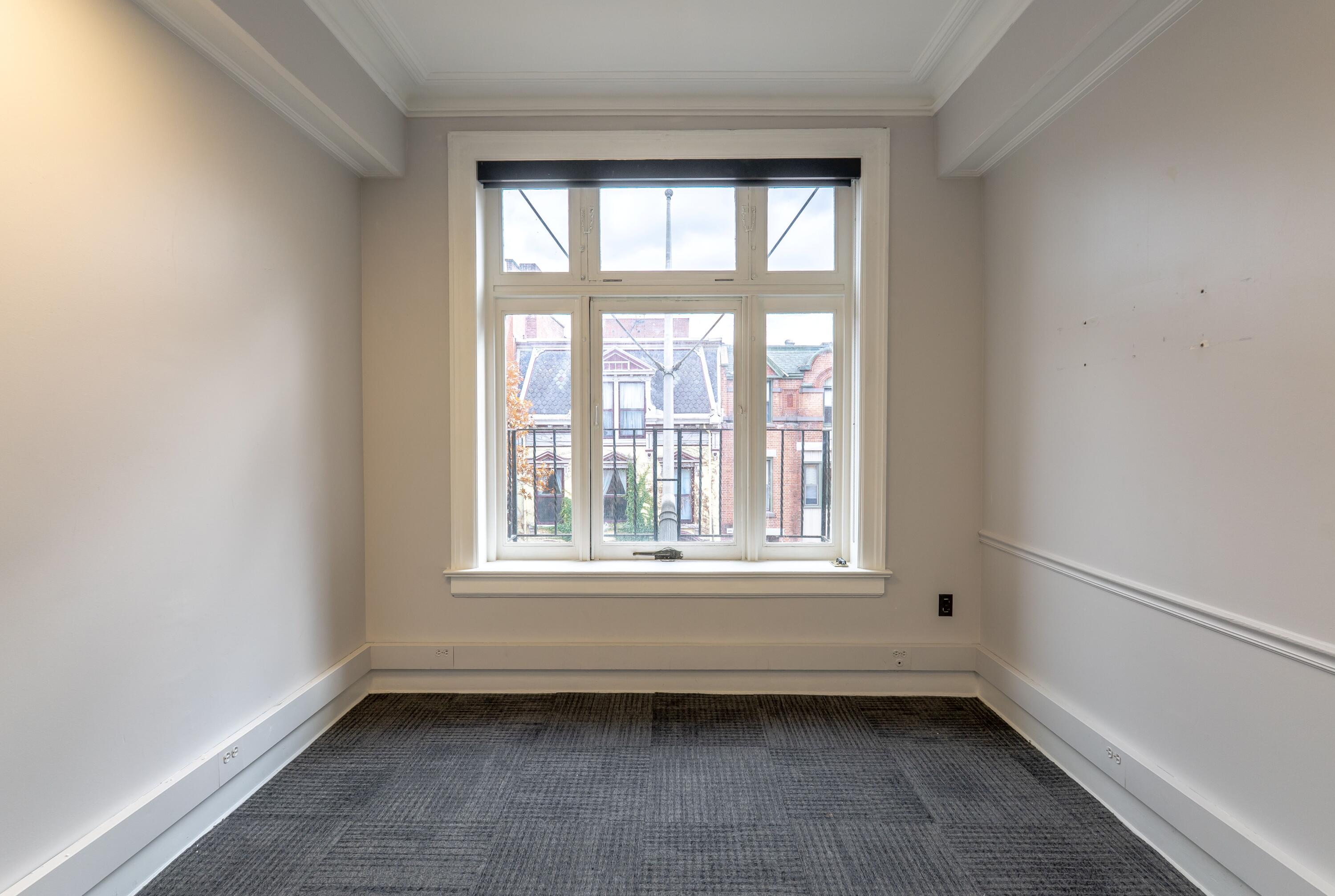 Troy, New York 12180, United States, ,Residential,Active,255038