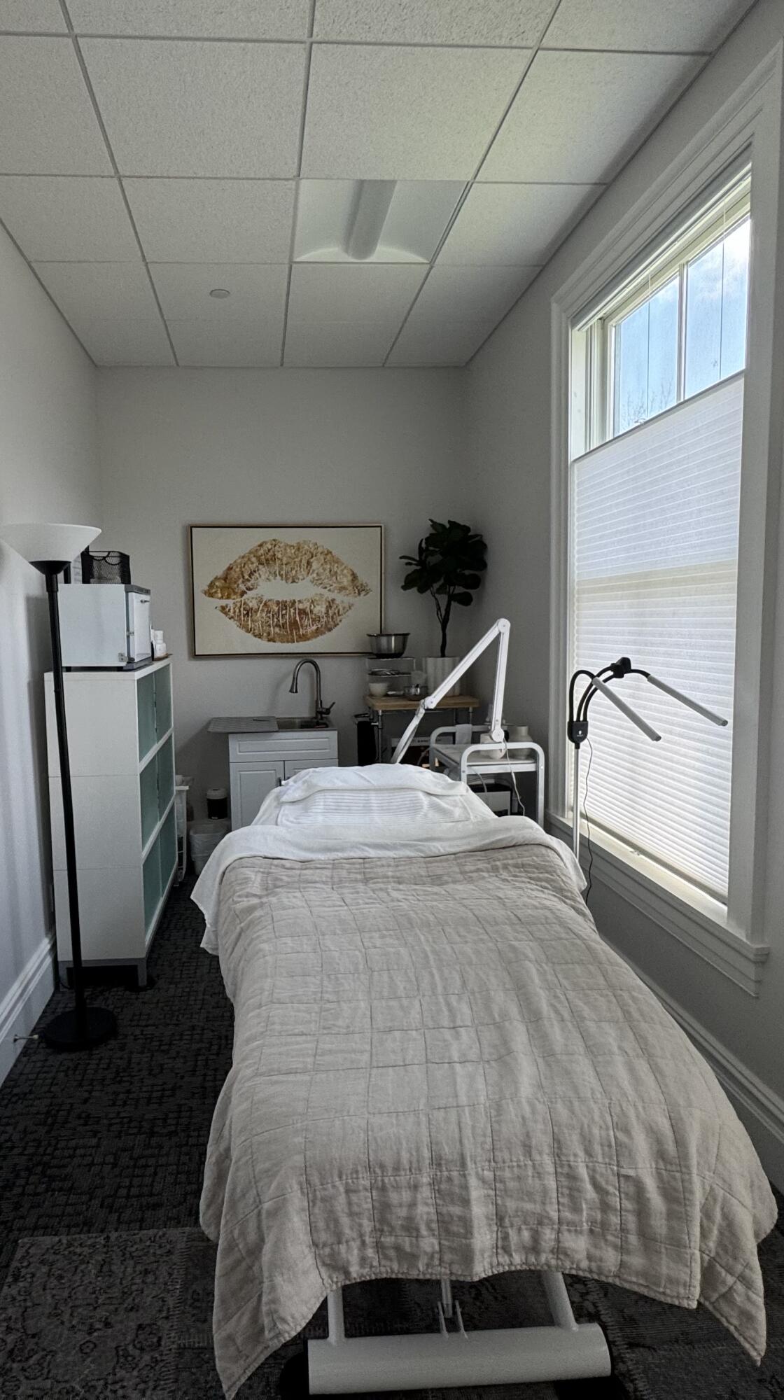 Hudson, New York 12534, United States, ,Residential,Active,170987