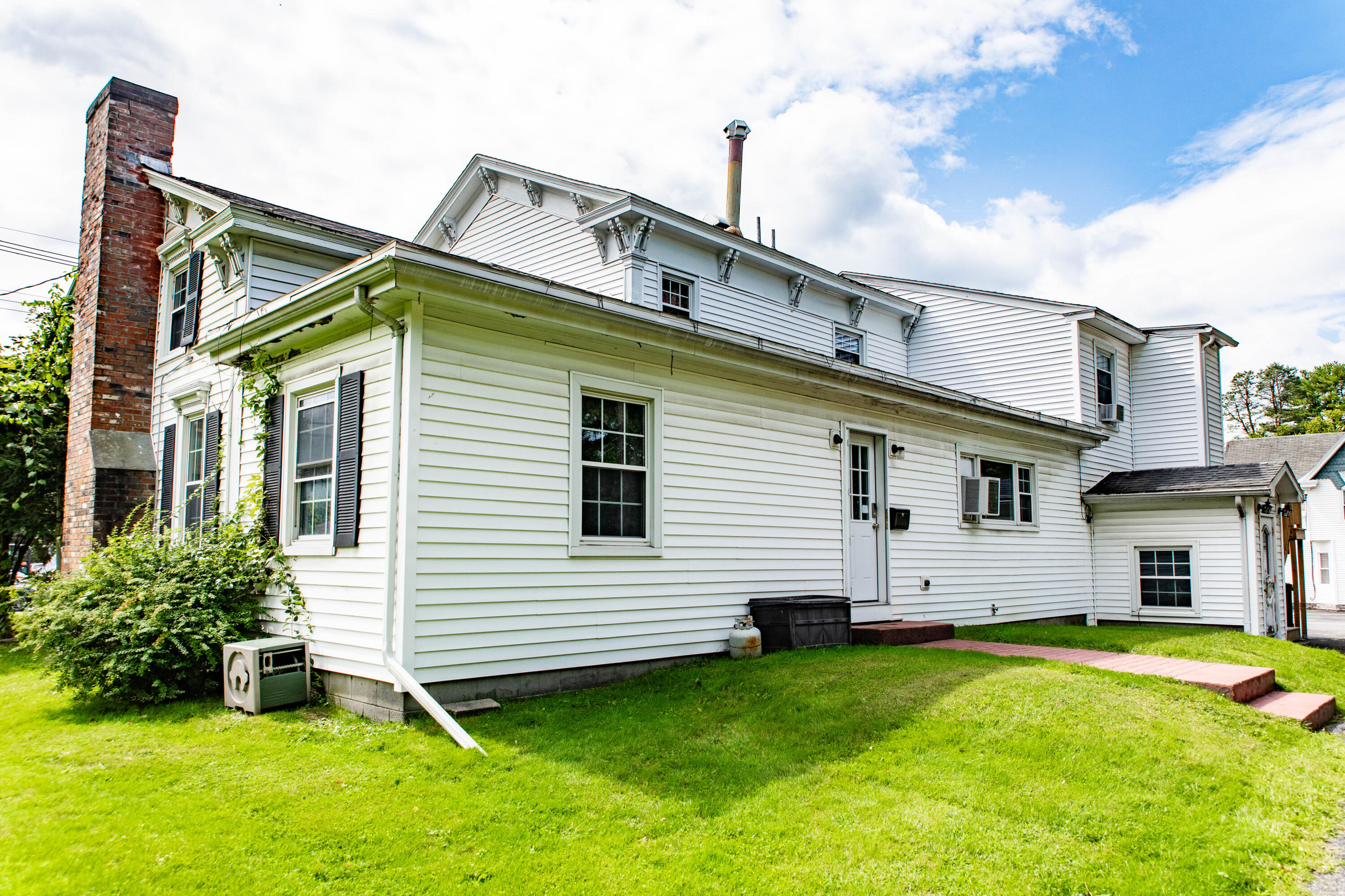 Delmar, New York 12054, United States, ,Residential,Active,105488