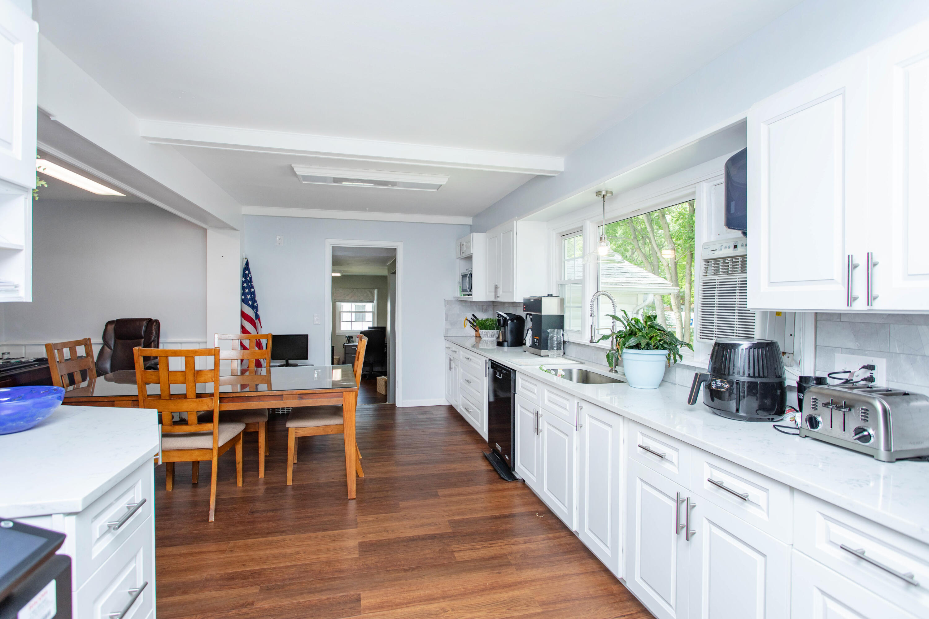 Delmar, New York 12054, United States, ,Residential,Active,105488