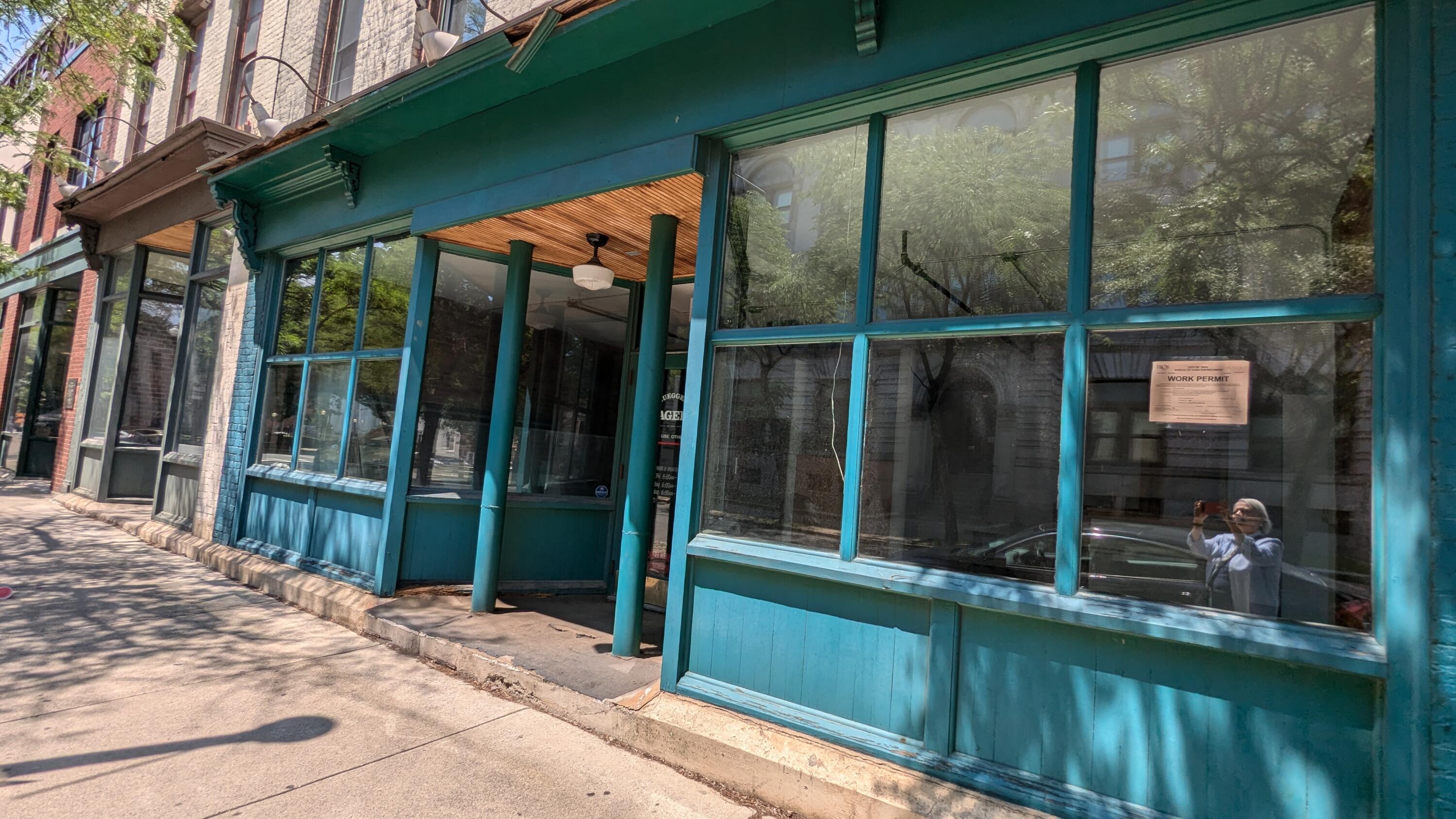 Troy, New York 12180, United States, ,Residential,Active,183301