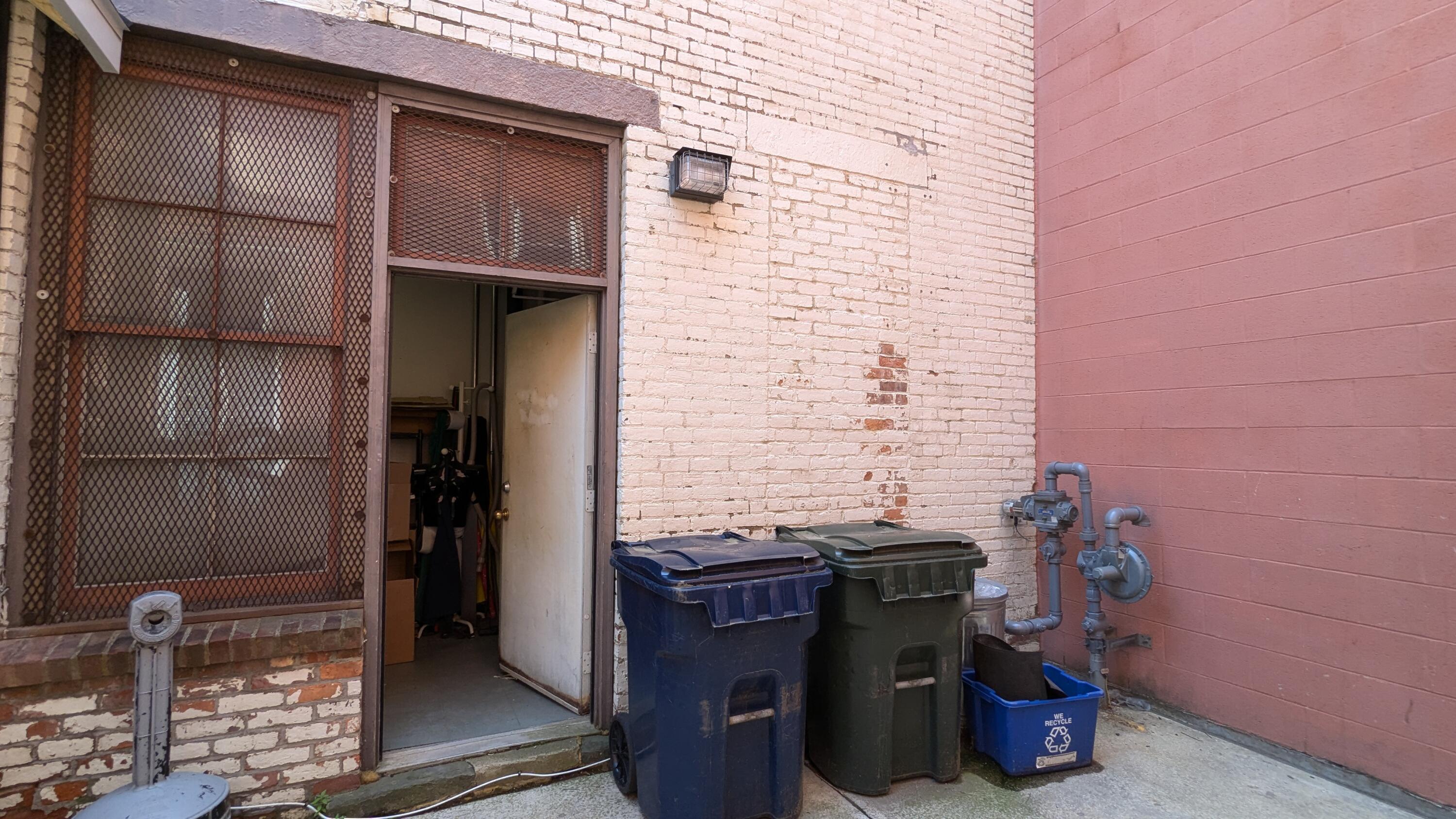 Troy, New York 12180, United States, ,Residential,Active,183301