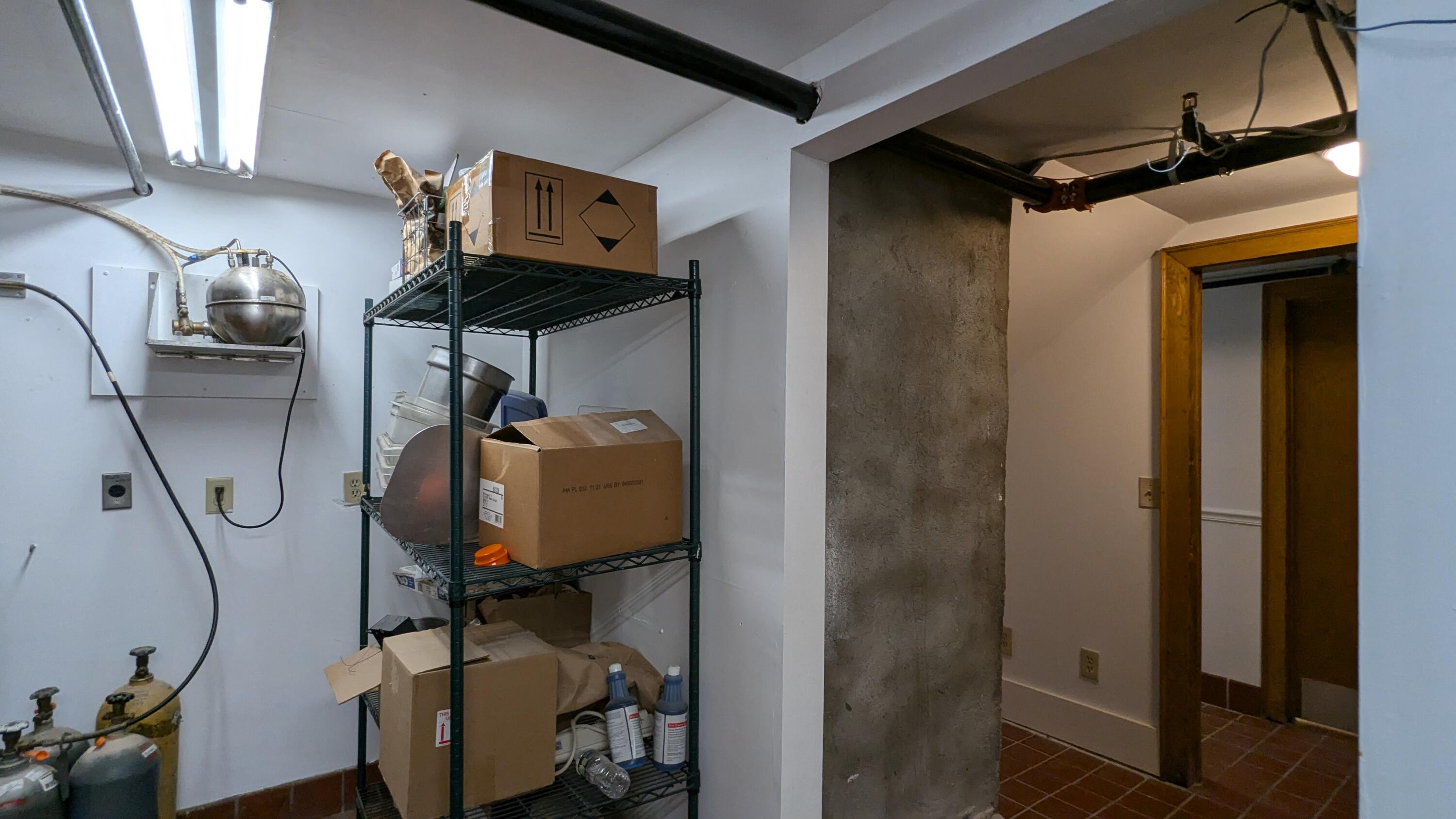 Troy, New York 12180, United States, ,Residential,Active,183301