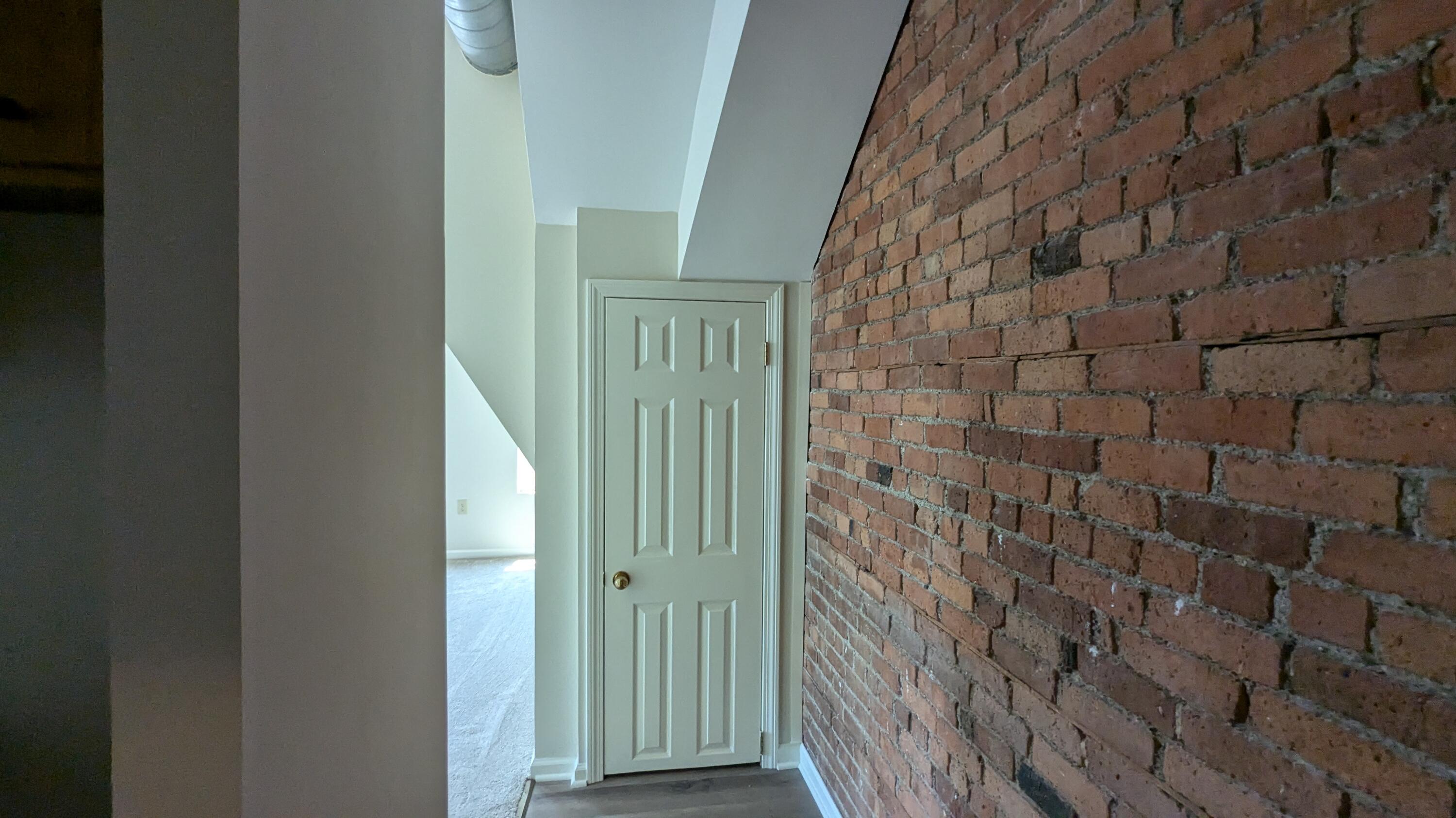 Troy, New York 12180, United States, ,Residential,Active,183301