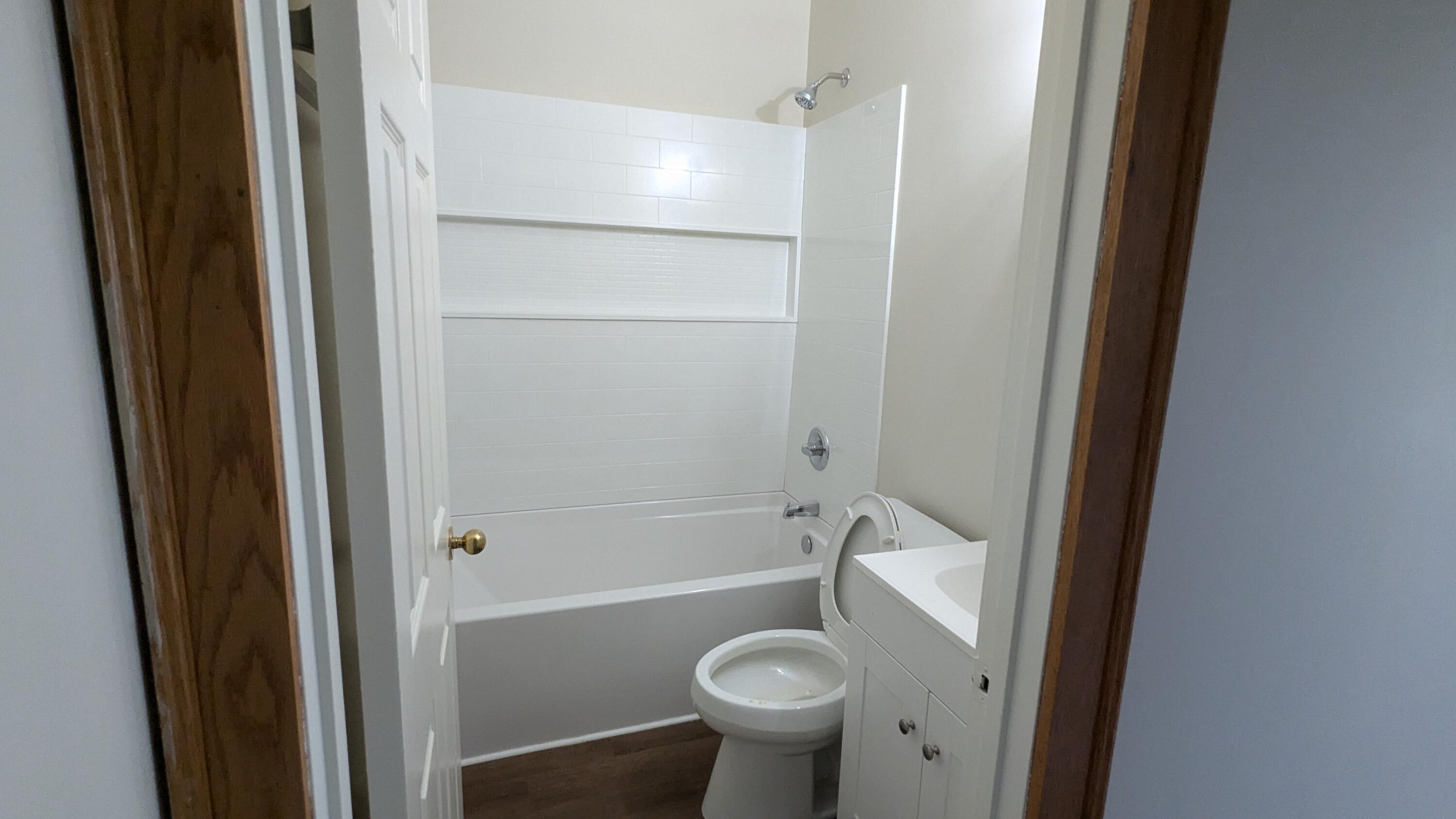 Troy, New York 12180, United States, ,Residential,Active,183301