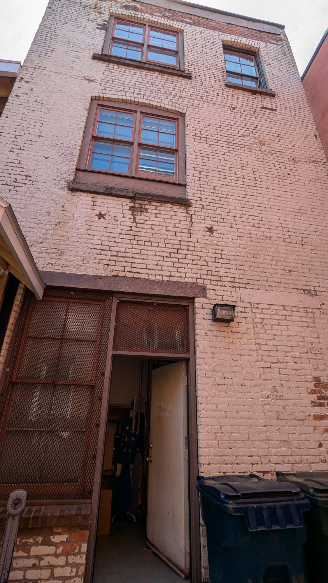 Troy, New York 12180, United States, ,Residential,Active,183301