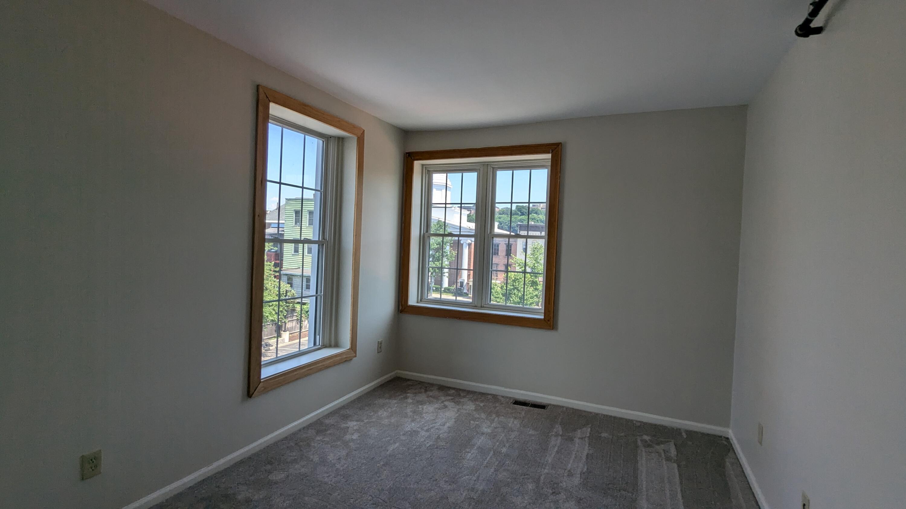 Troy, New York 12180, United States, ,Residential,Active,183301