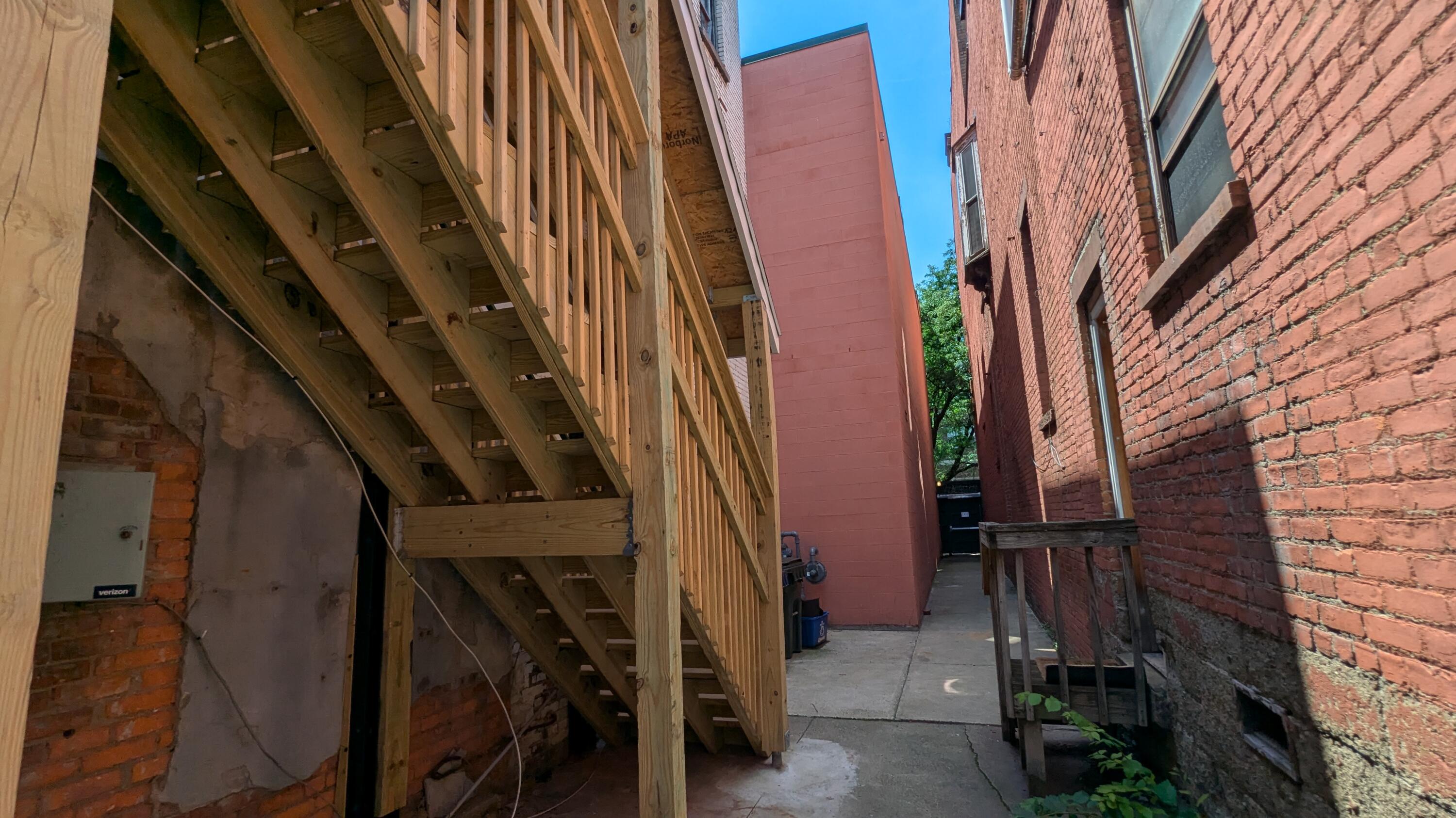 Troy, New York 12180, United States, ,Residential,Active,183301